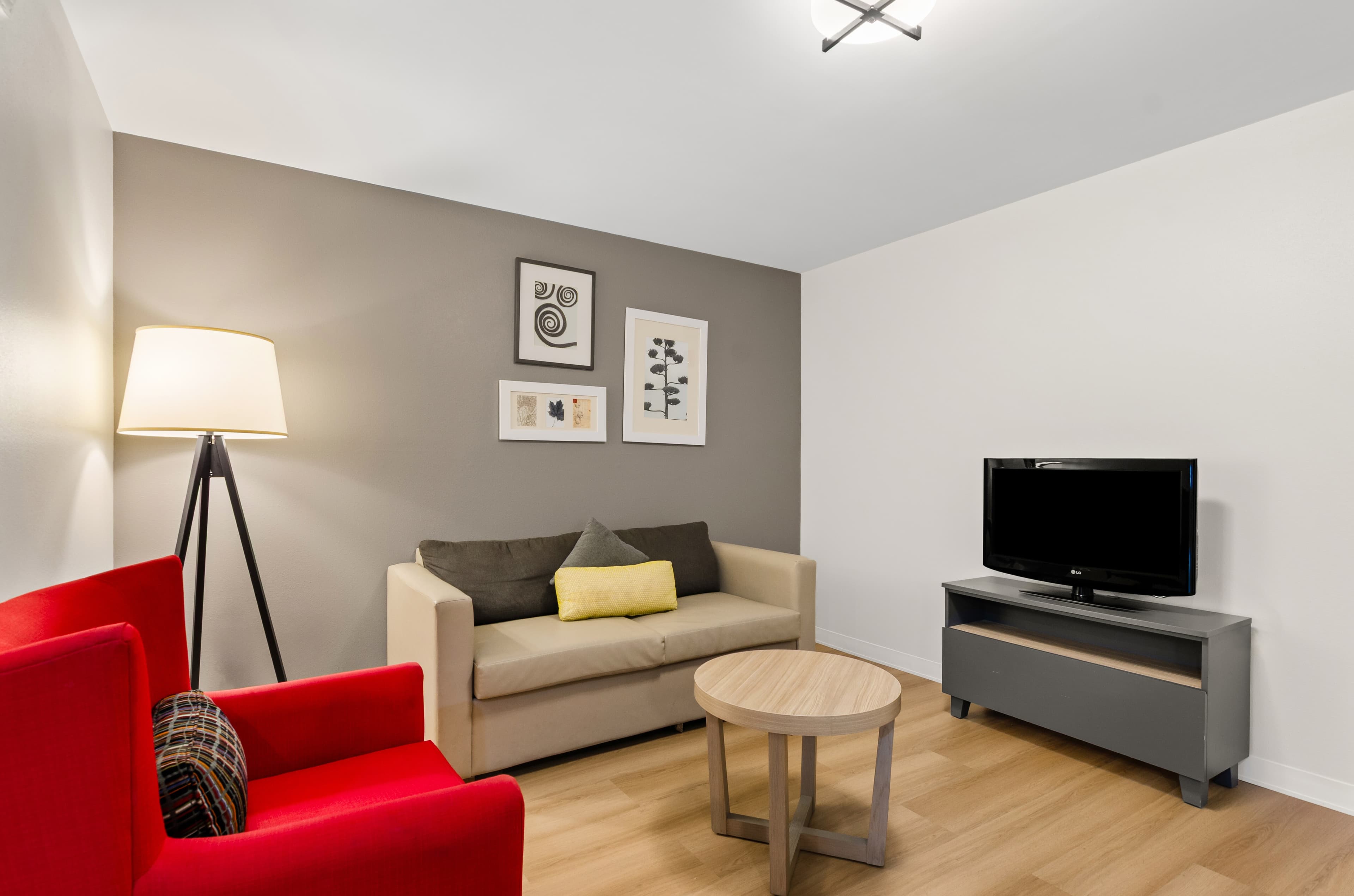 Country Inn & Suites by Radisson, Roanoke, VA — 7