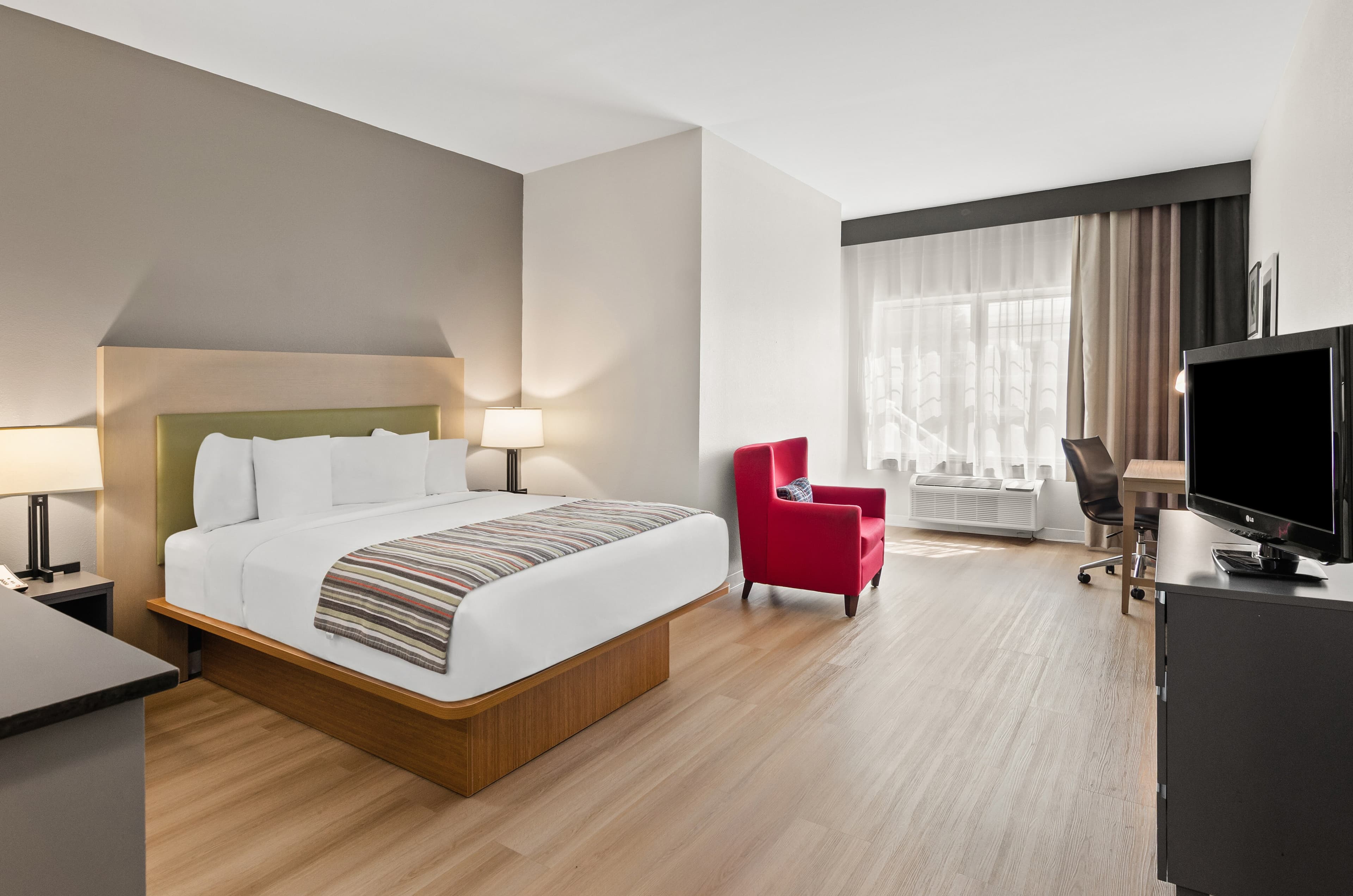 Country Inn & Suites by Radisson, Roanoke, VA — 14