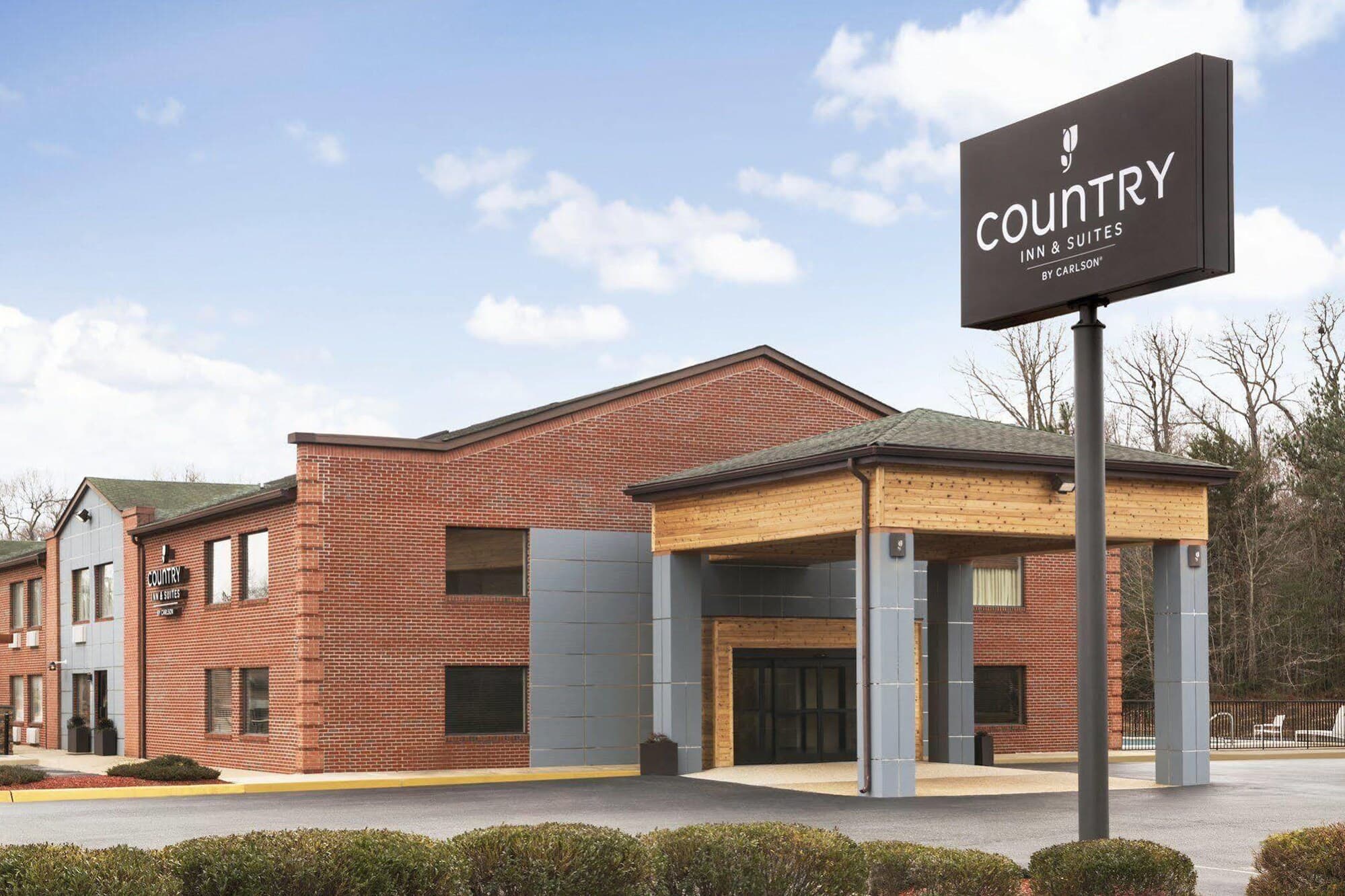 Country Inn & Suites by Radisson, Dahlgren-King George, VA - Image 1