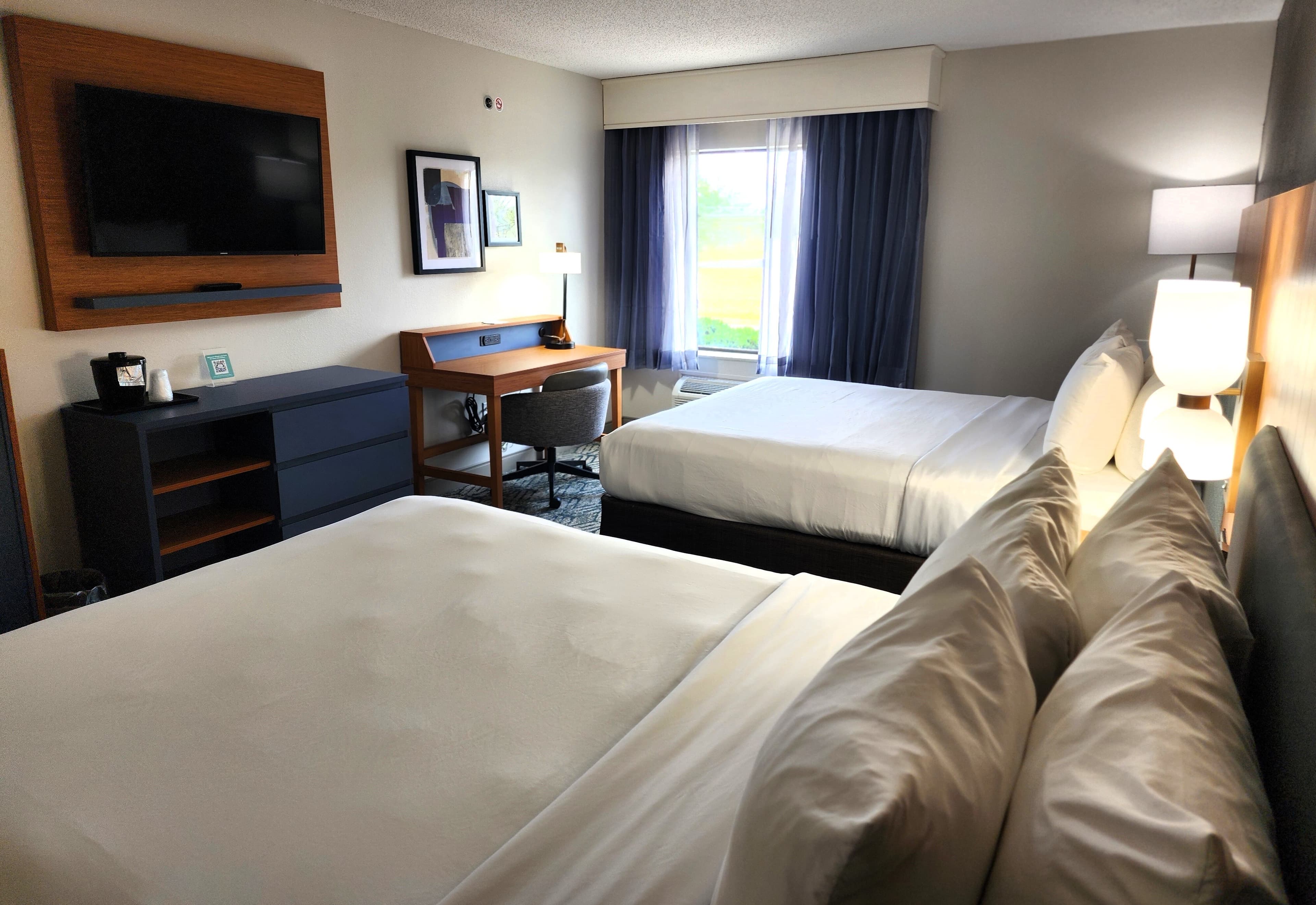 Country Inn & Suites by Radisson, Dahlgren-King George, VA — 25