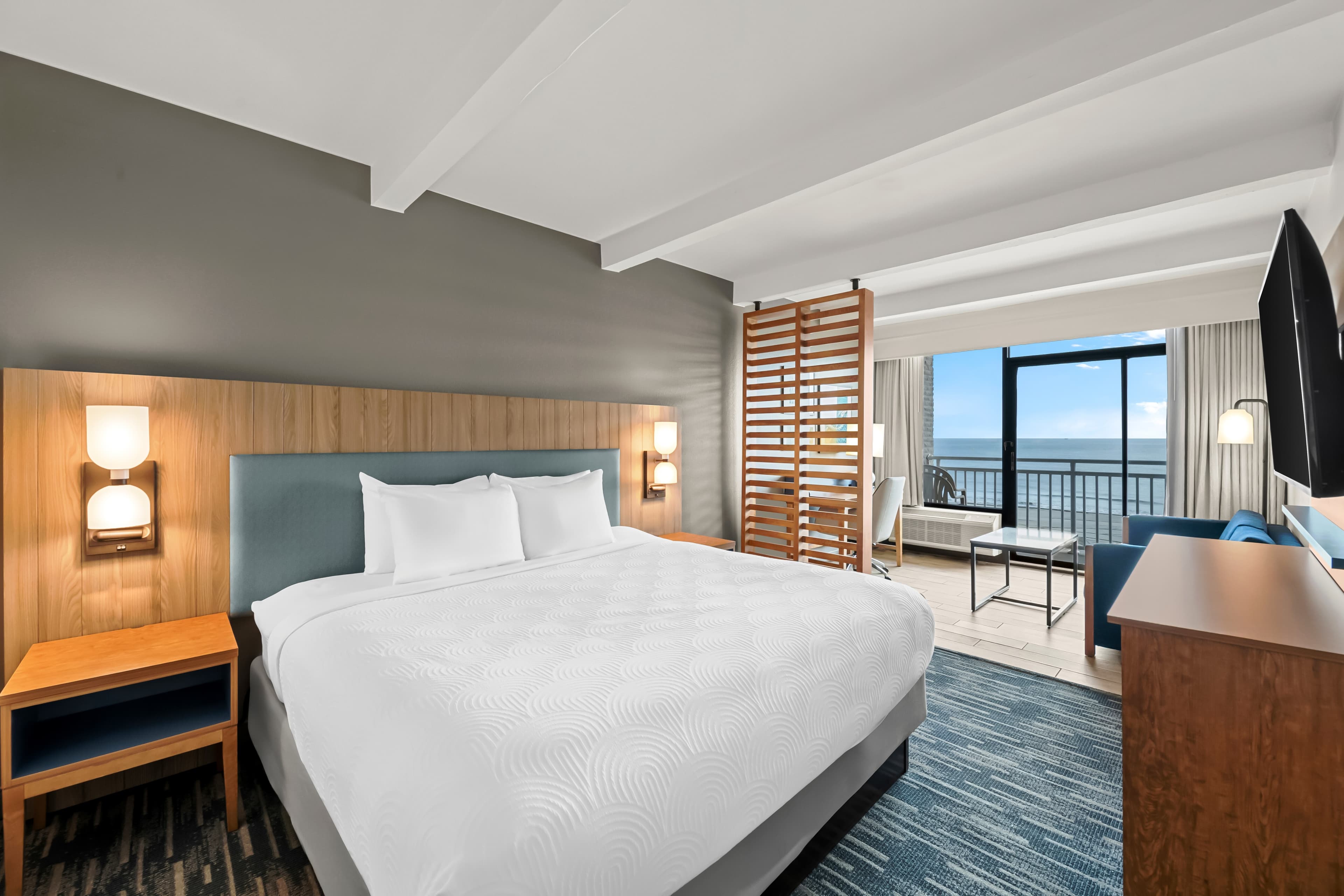 Country Inn & Suites by Radisson, Virginia Beach (Oceanfront) — 11