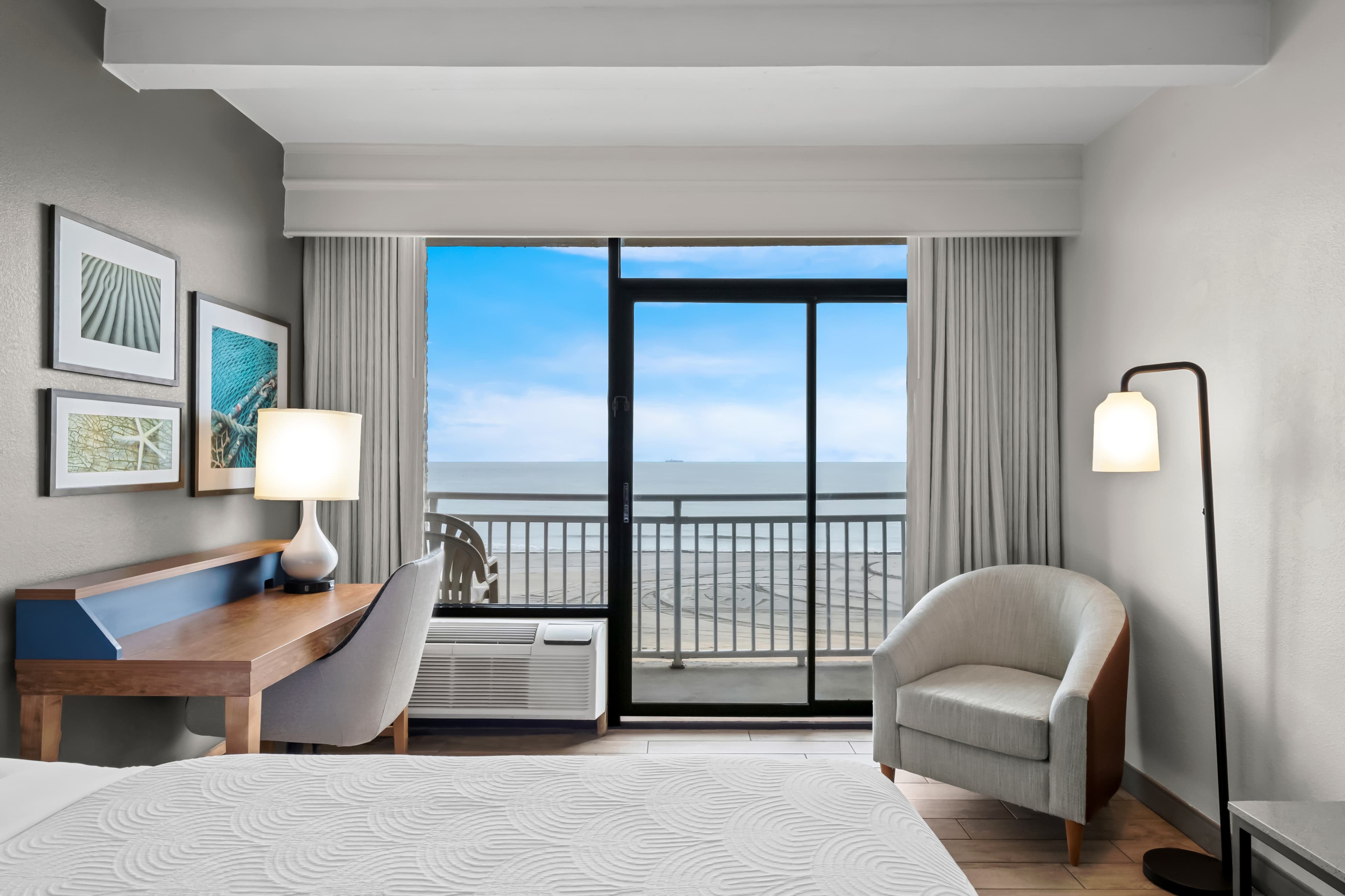 Country Inn & Suites by Radisson, Virginia Beach (Oceanfront) — 22