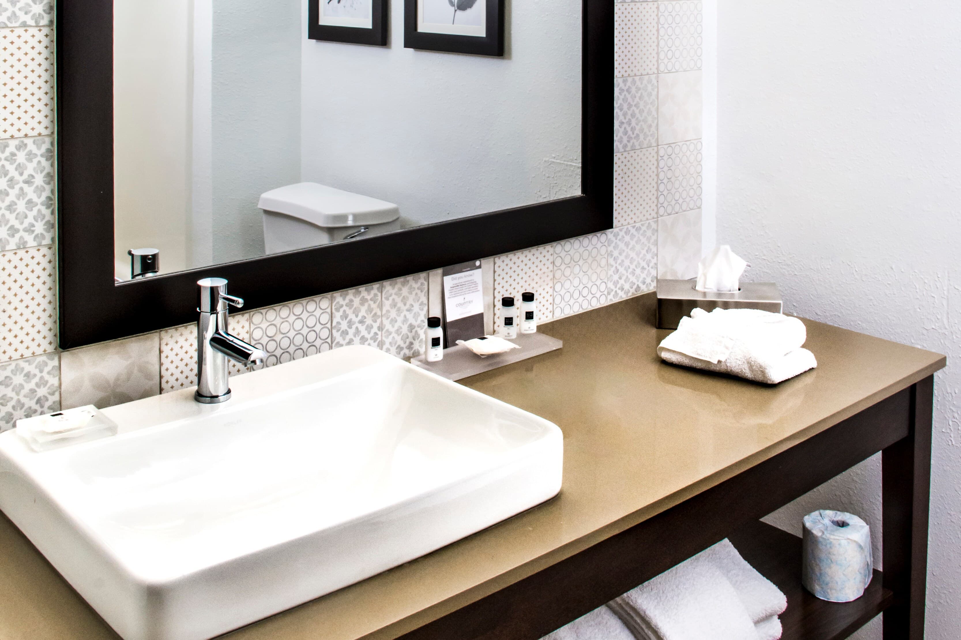 Country Inn & Suites by Radisson, Winchester, VA - Image 3