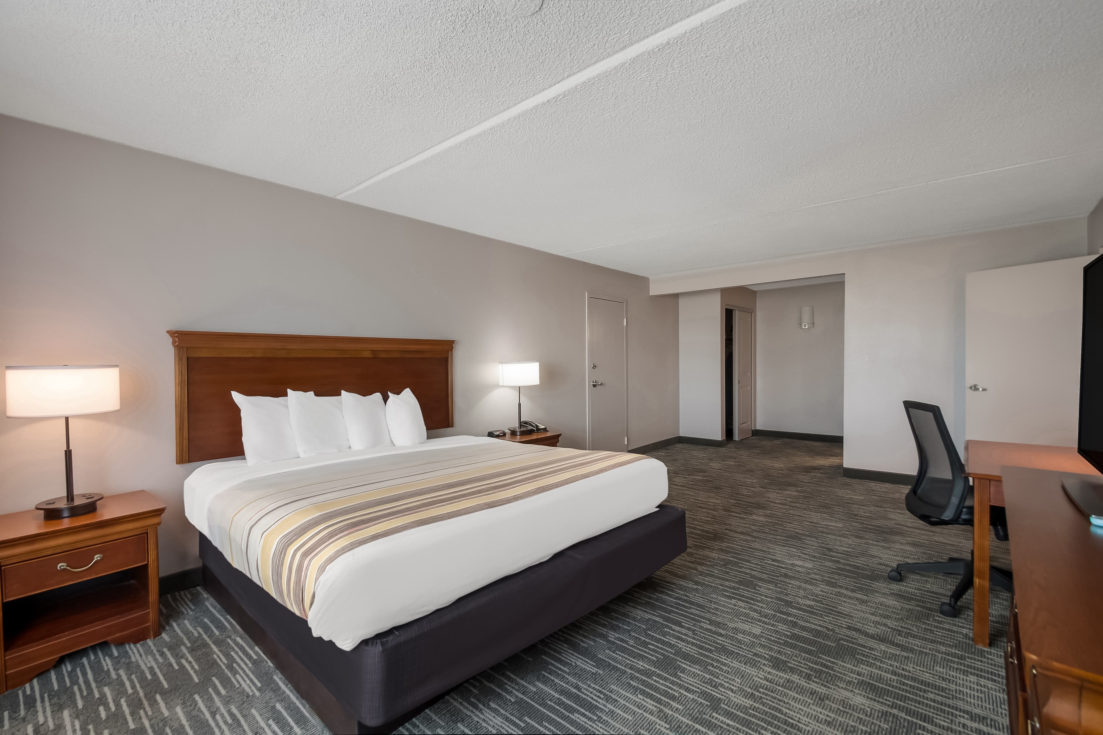 Country Inn & Suites by Radisson, Fredericksburg South (I-95), VA — 7
