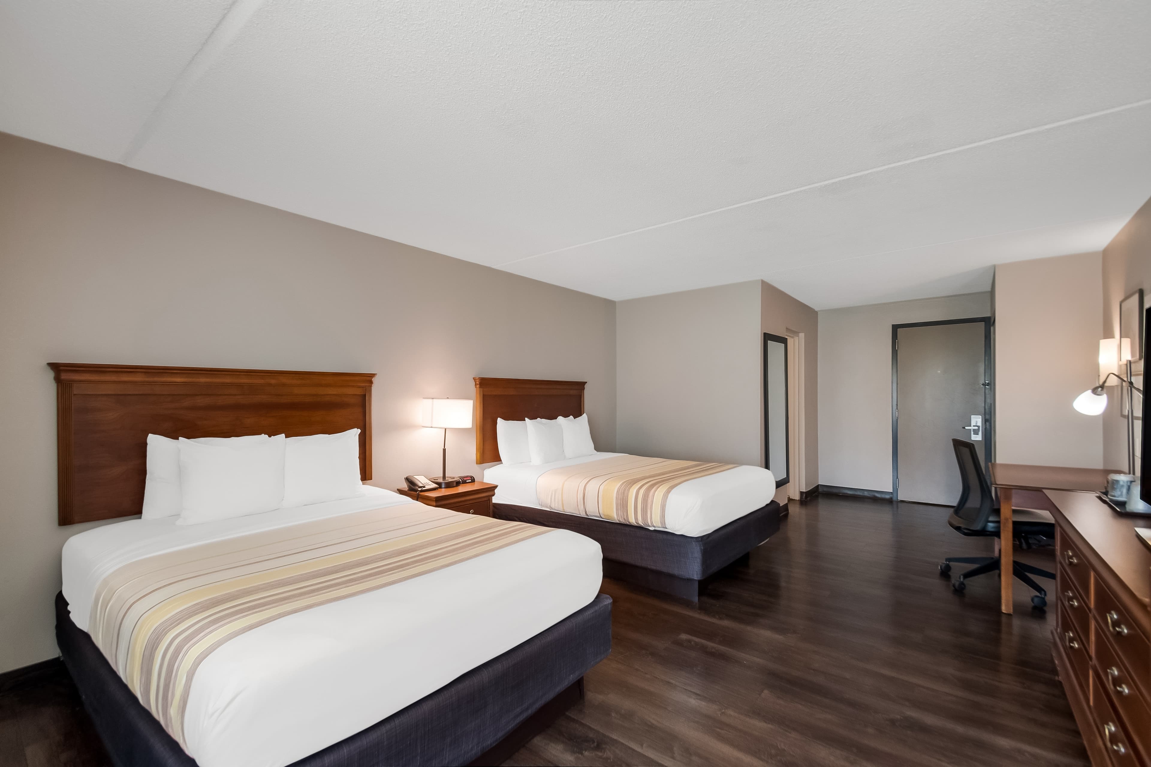Country Inn & Suites by Radisson, Fredericksburg South (I-95), VA — 13