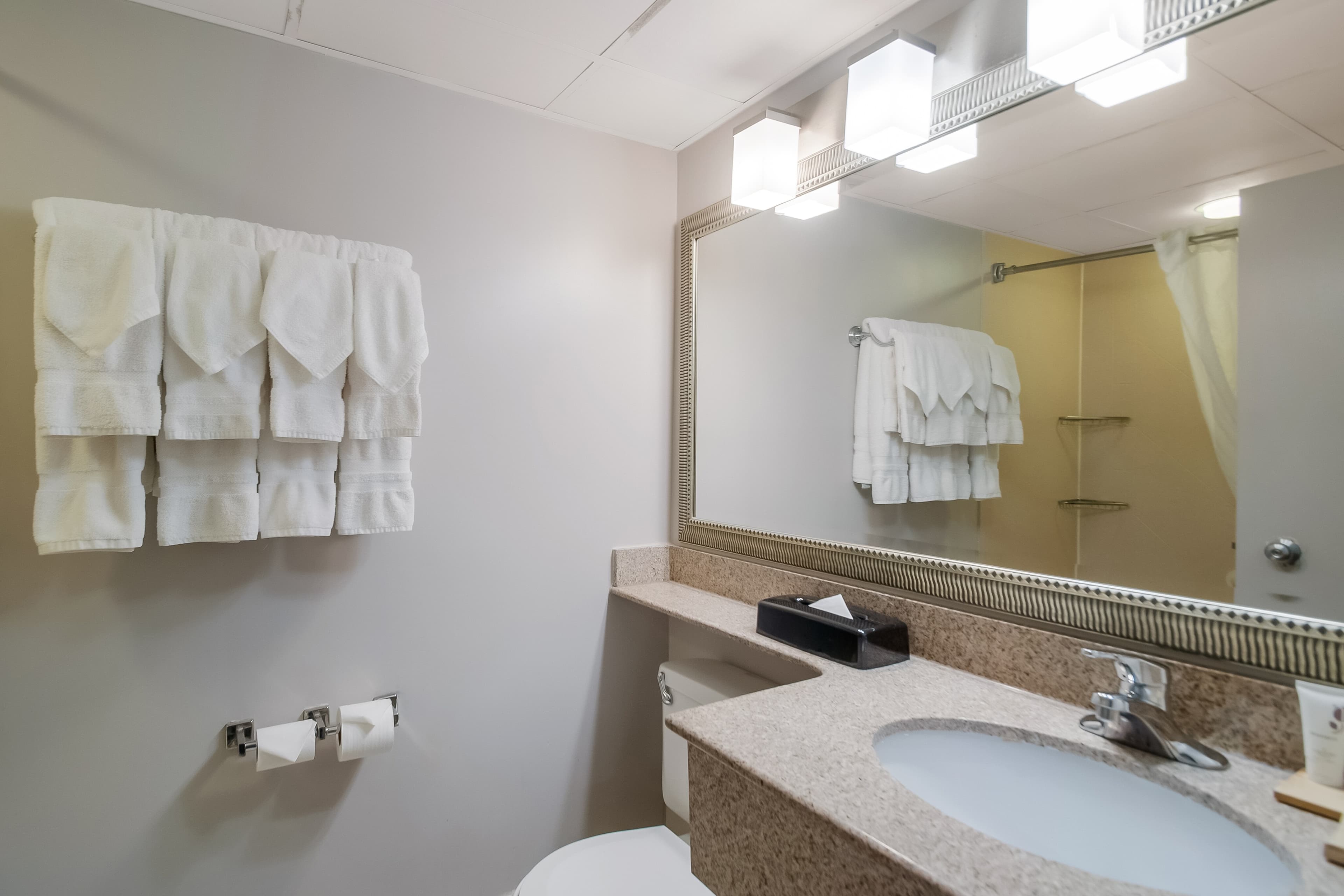 Country Inn & Suites by Radisson, Fredericksburg South (I-95), VA — 16