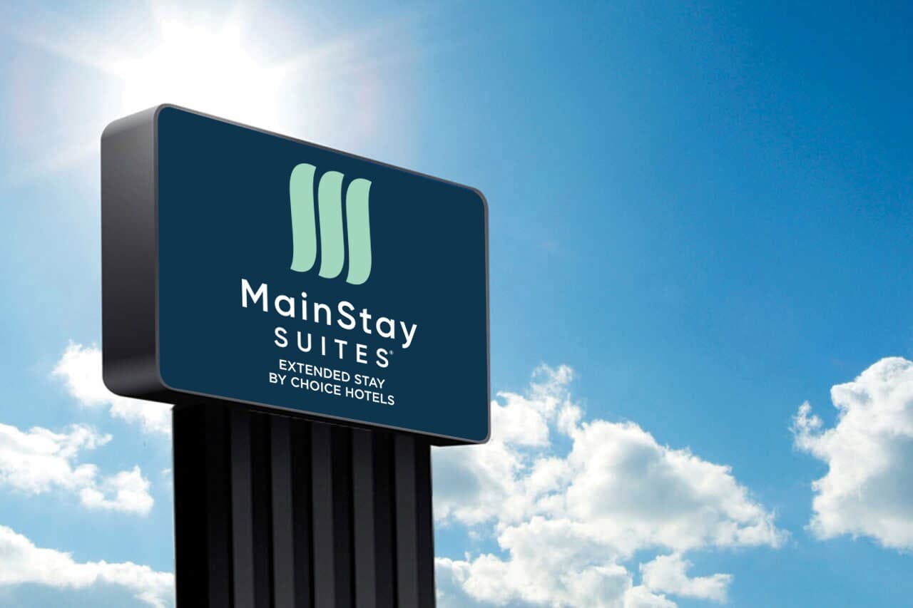 MainStay Suites Washington Dulles Airport - Image 1