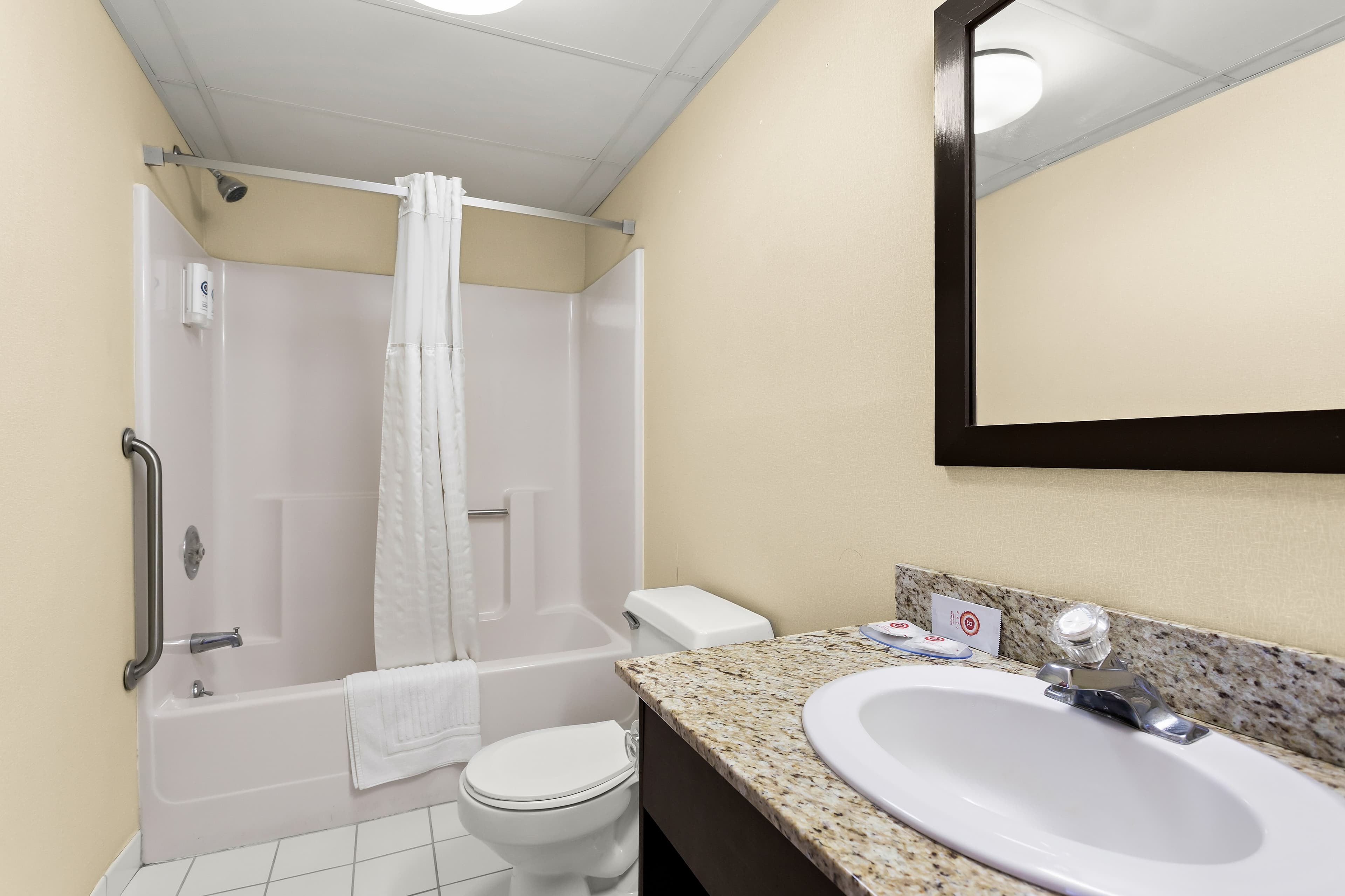 Comfort Inn White River Junction — 13