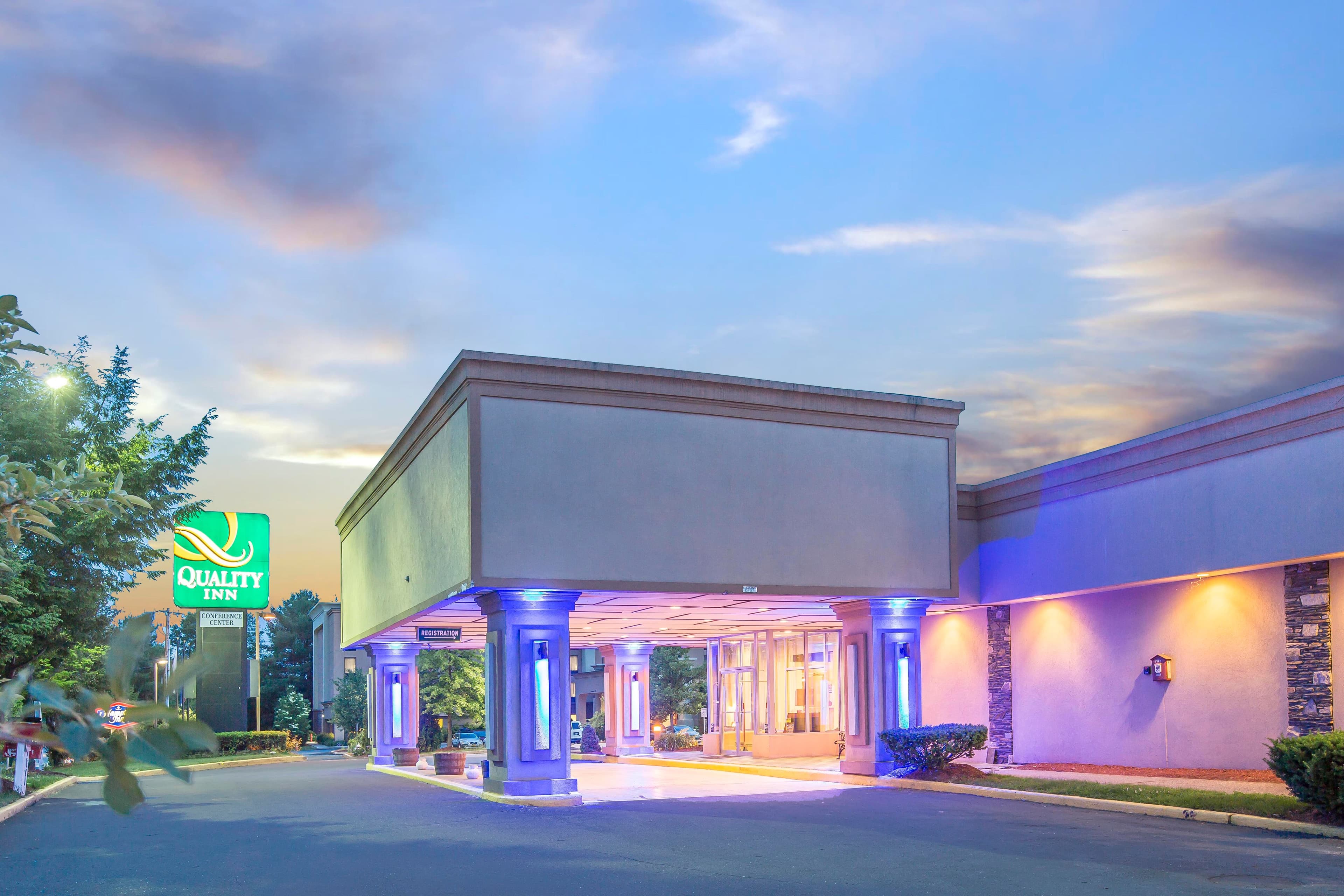 Quality Inn & Conference Center Brattleboro North - Image 1