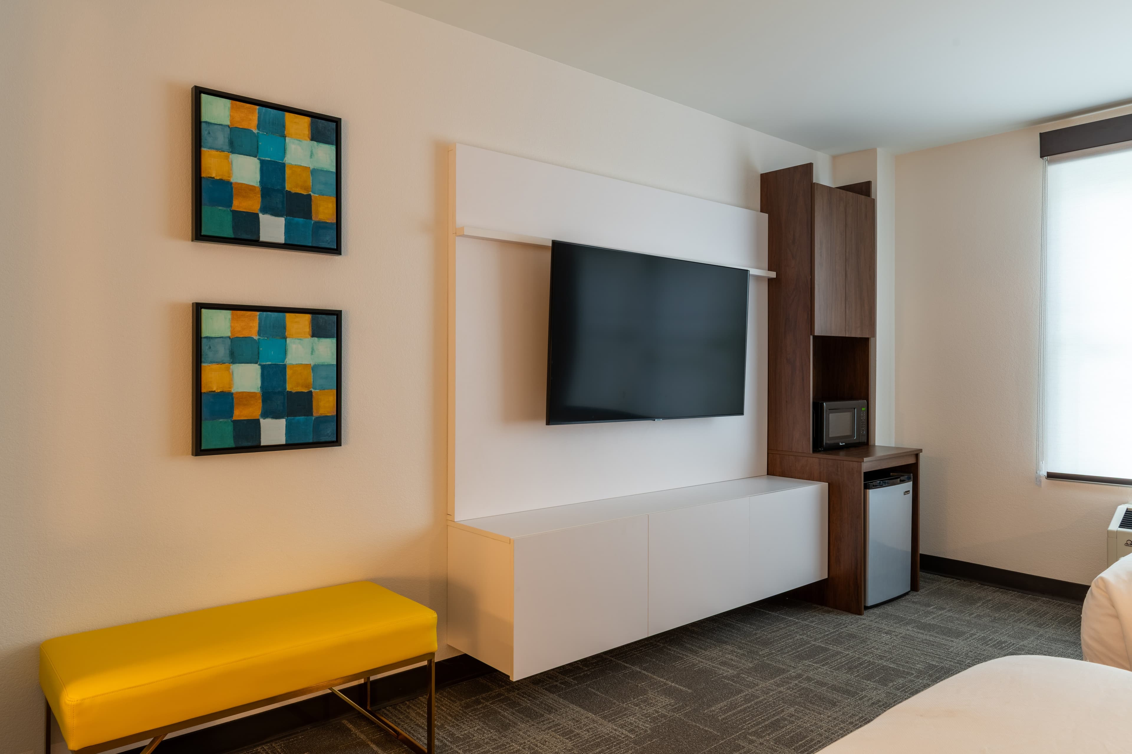 Comfort Inn & Suites Near Burke Mountain — 12