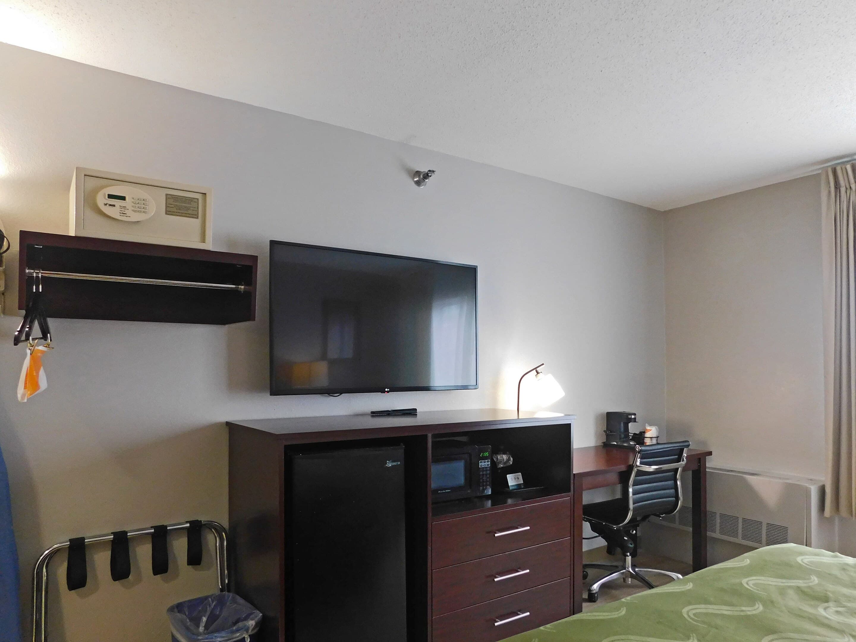 Quality Inn Colchester - Burlington — 11