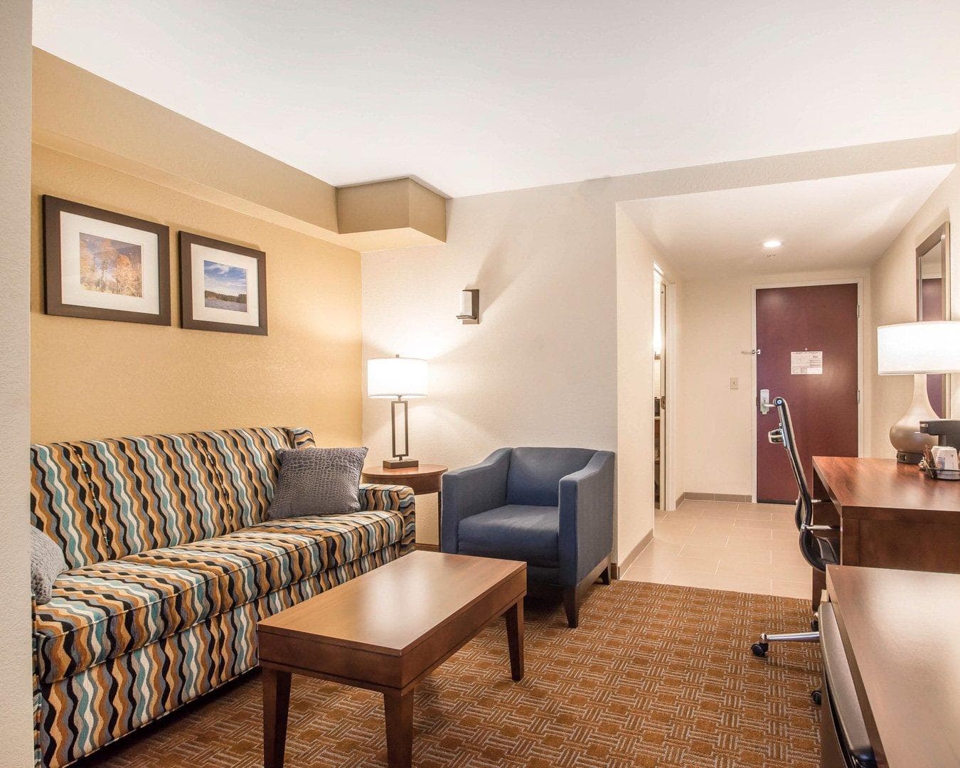 Comfort Inn & Suites Brattleboro I-91 — 17