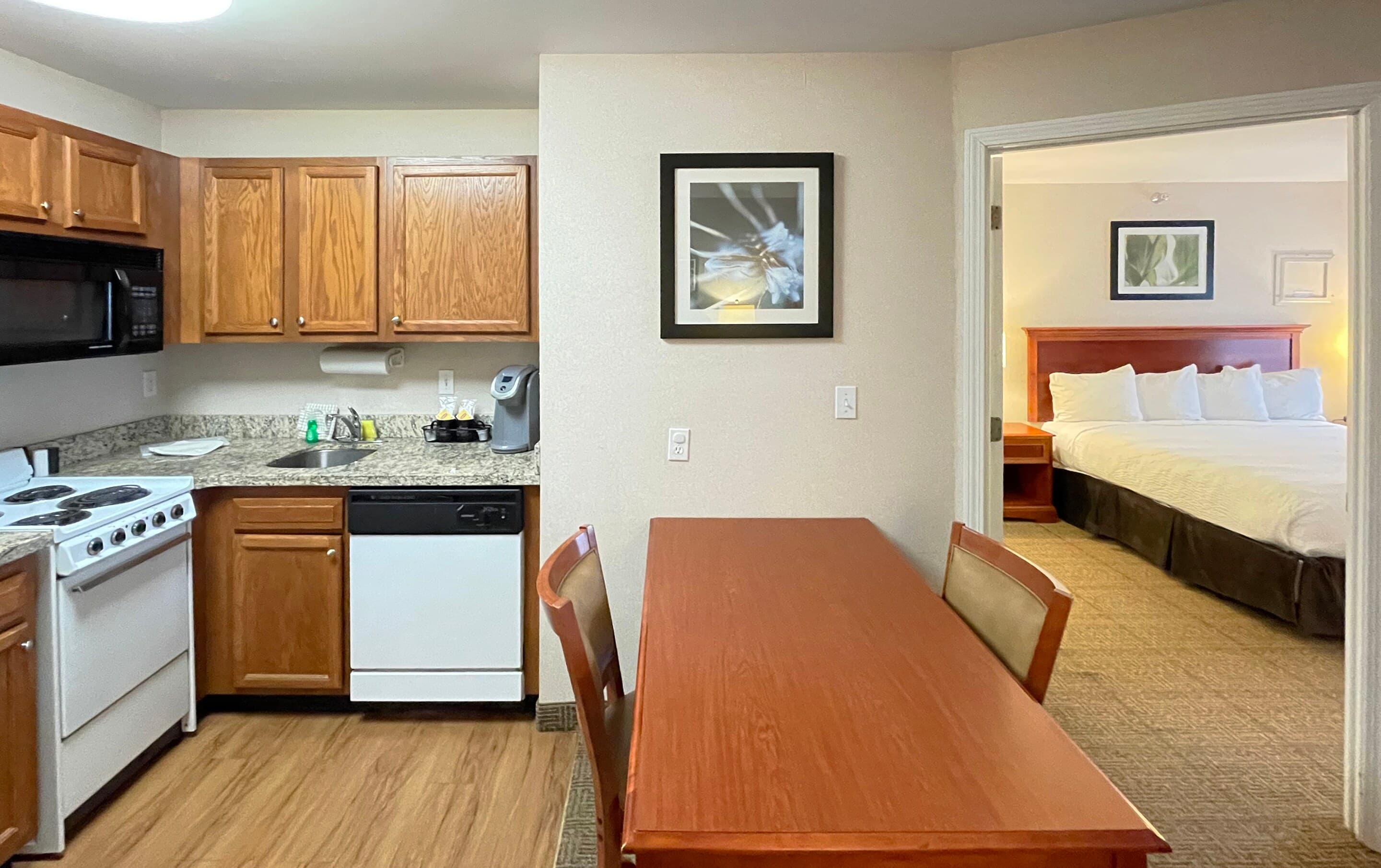 Smart Suites, an Ascend Collection Hotel — 26