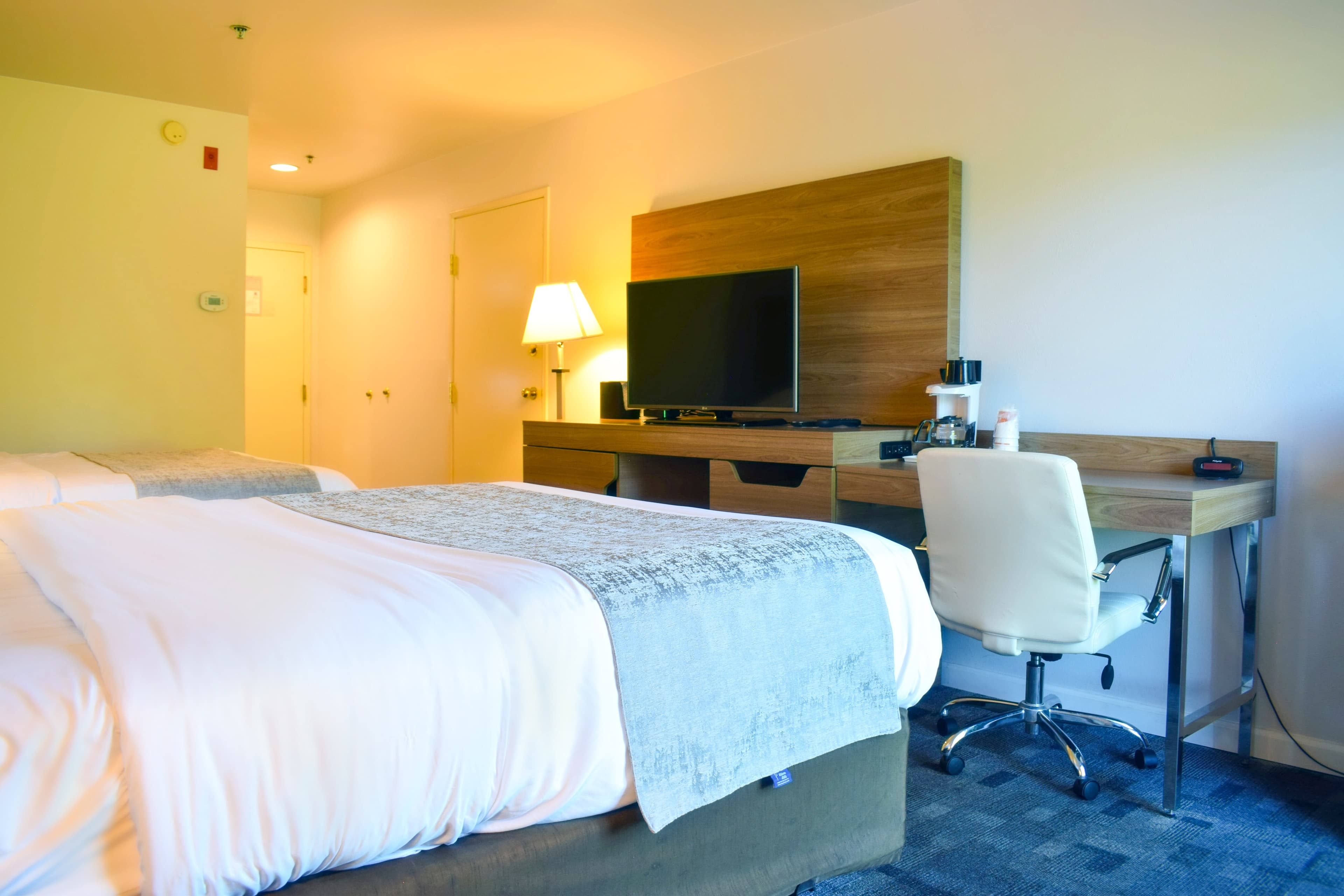 Comfort Inn Bellingham - Image 5
