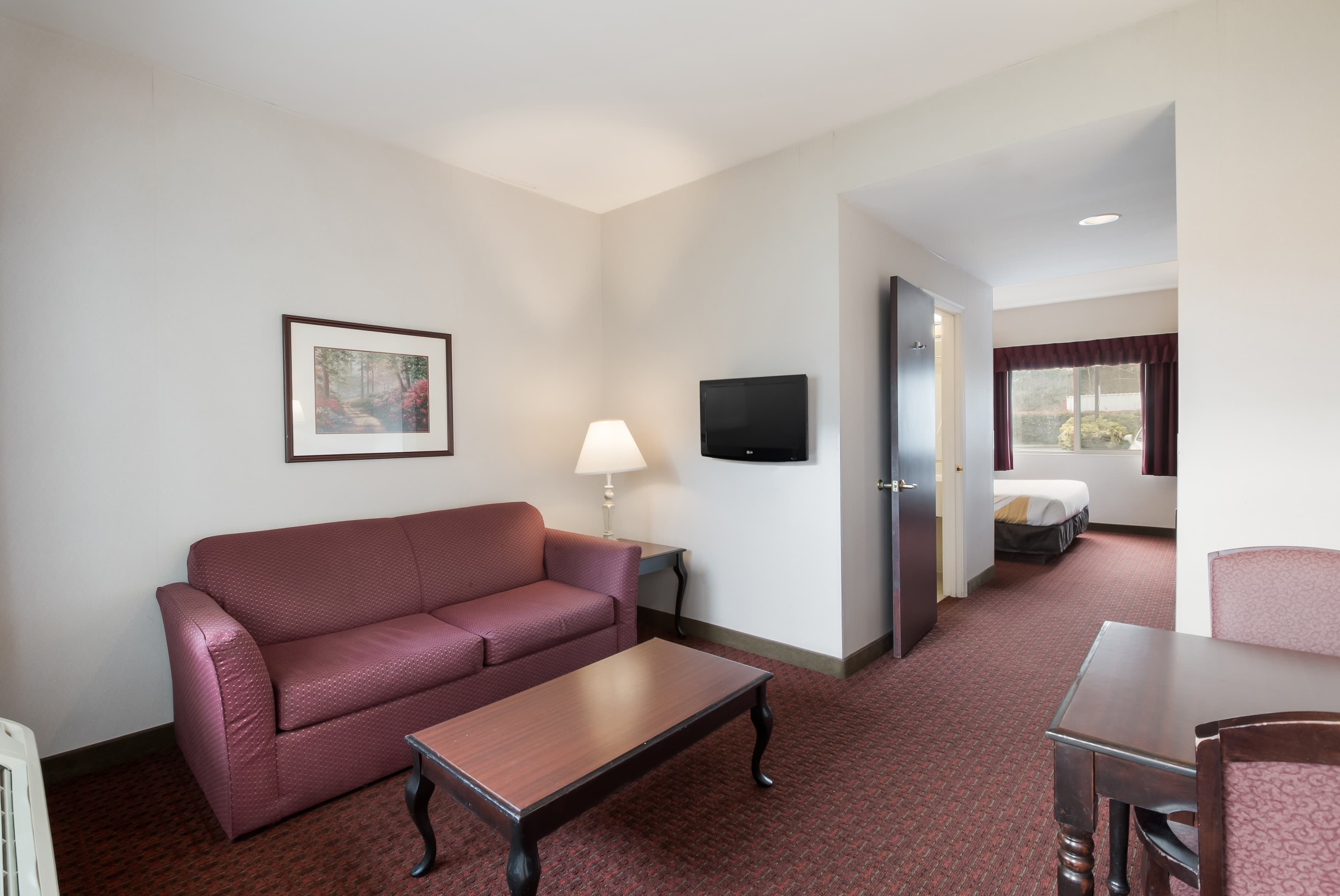 Quality Inn Grand Suites Bellingham - Image 5