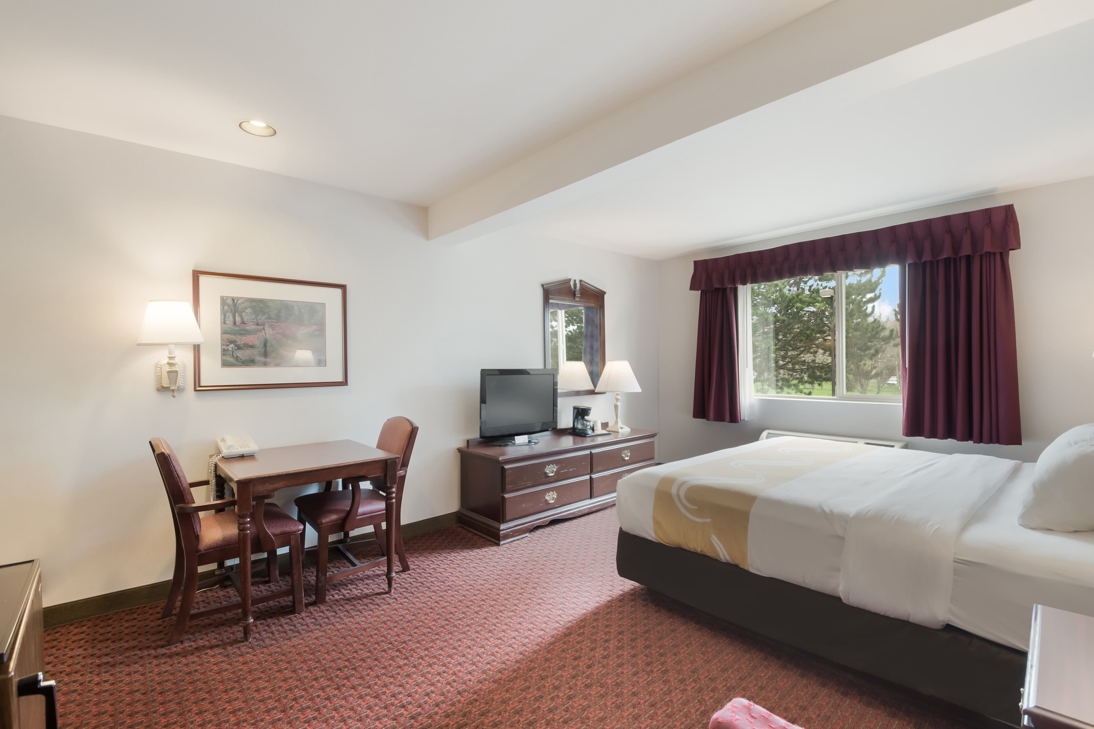 Quality Inn Grand Suites Bellingham — 8