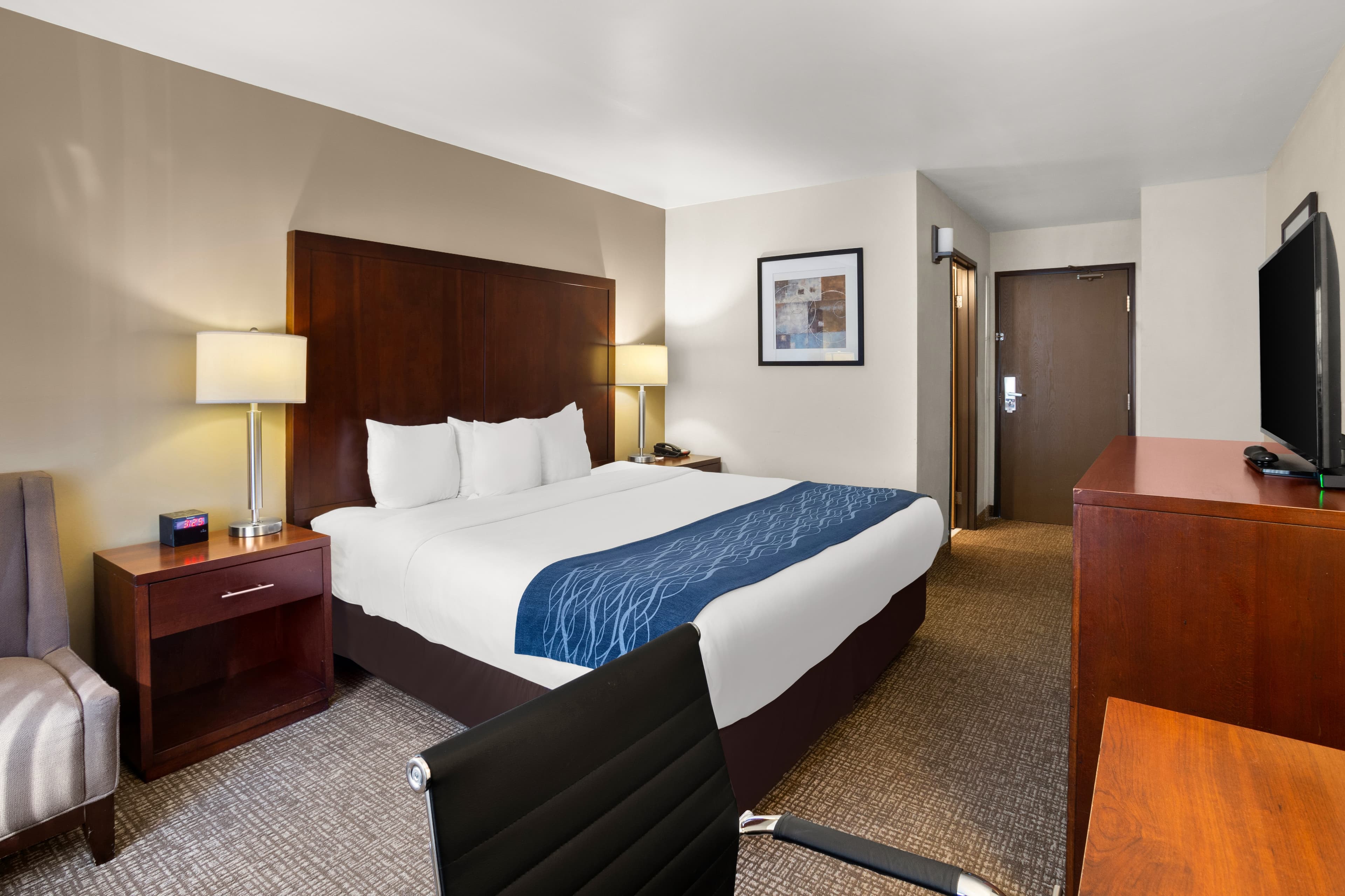 Comfort Inn Lacey - Olympia — 9