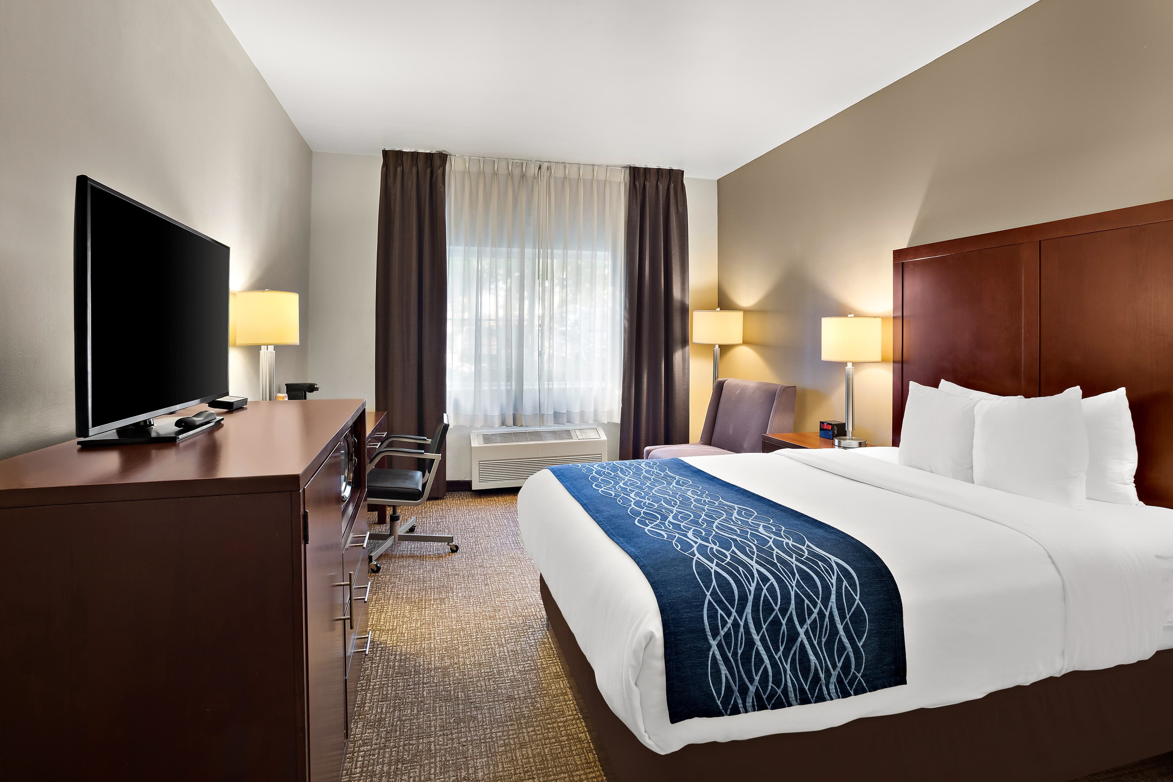 Comfort Inn Lacey - Olympia — 10