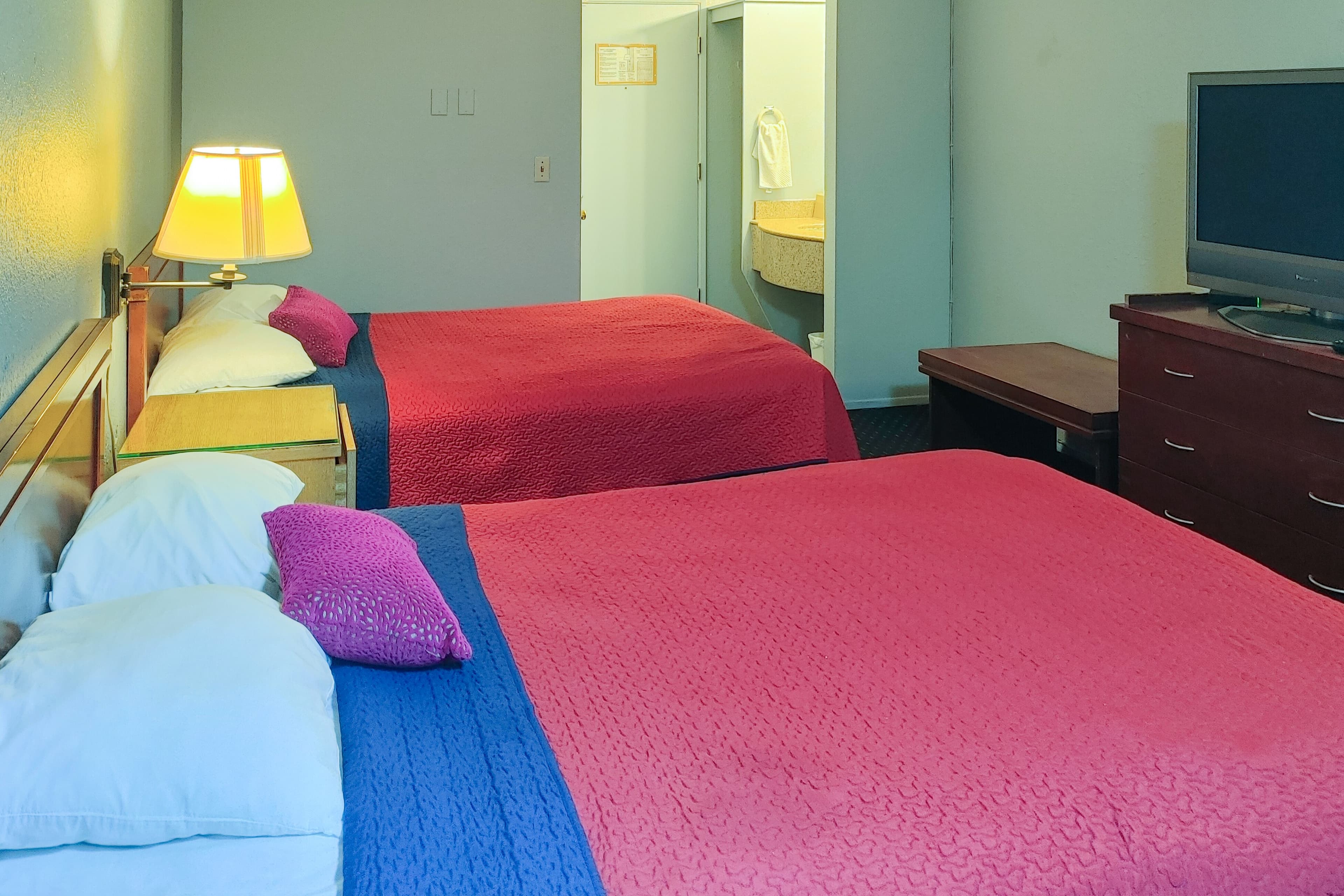 Rodeway Inn Seattle Airport - Image 4