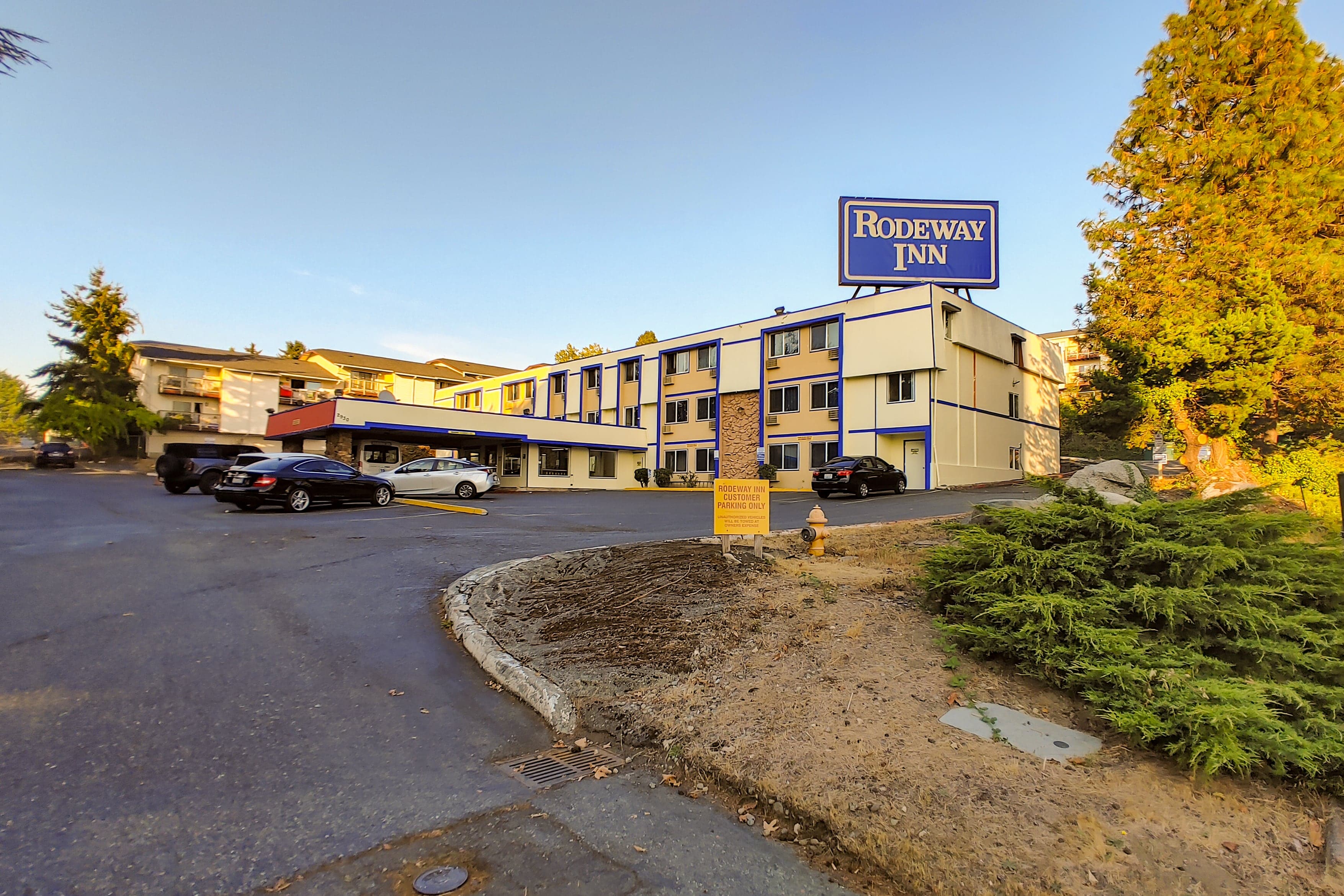Rodeway Inn Seattle Airport - Image 1