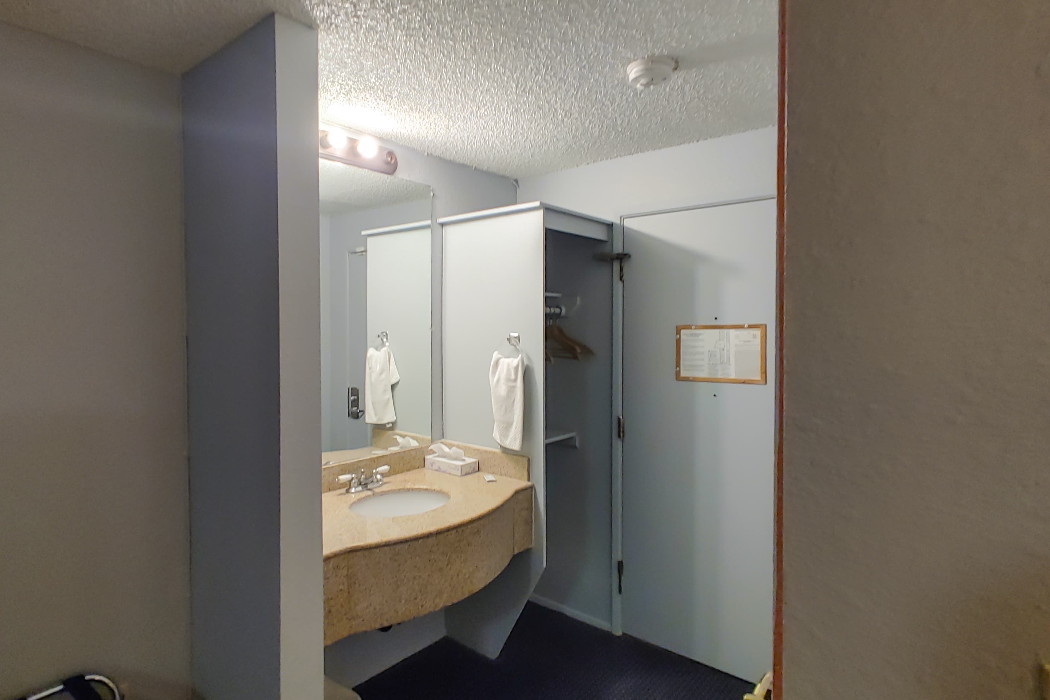 Rodeway Inn Seattle Airport - Image 2