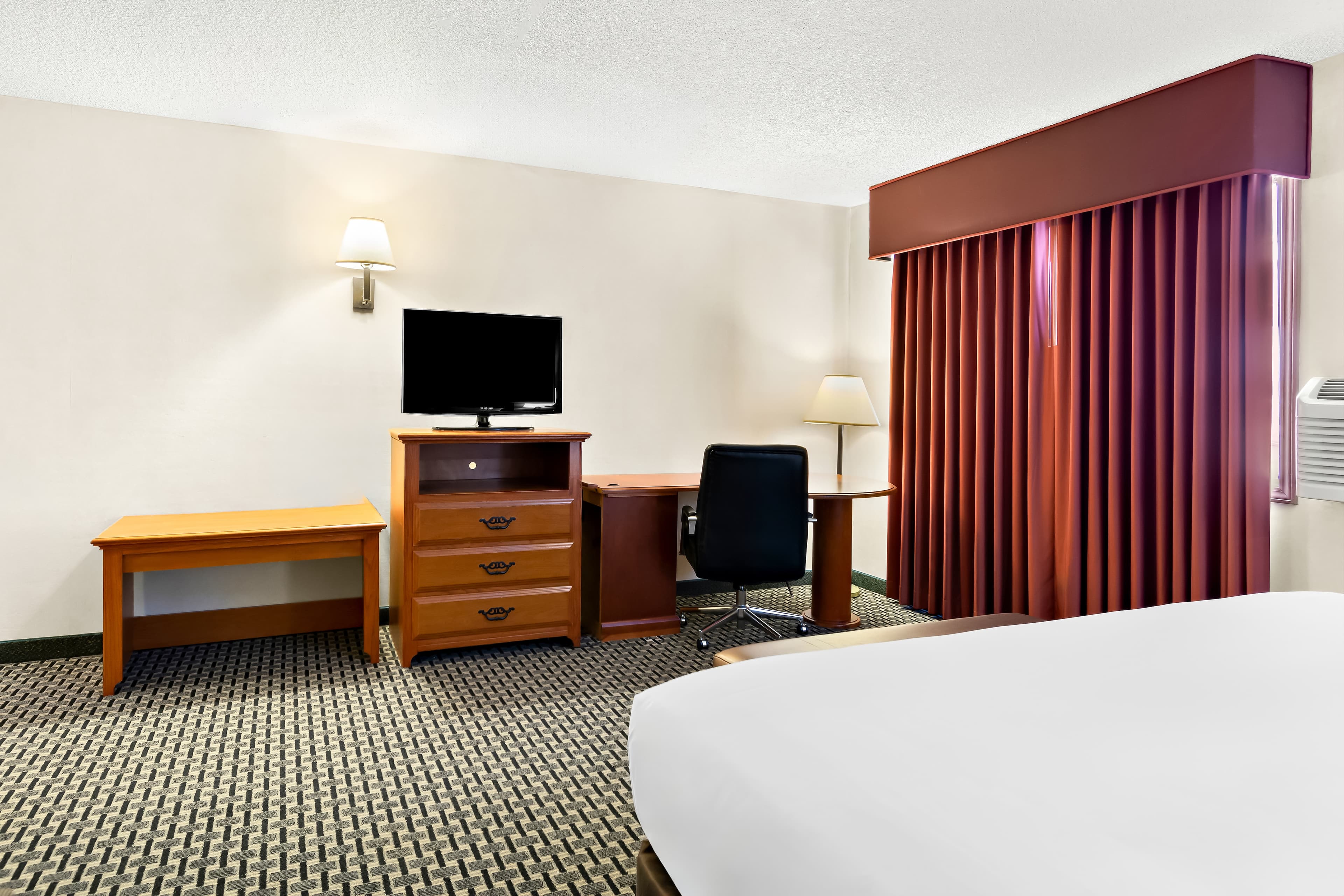 Quality Inn Mount Vernon - Image 5