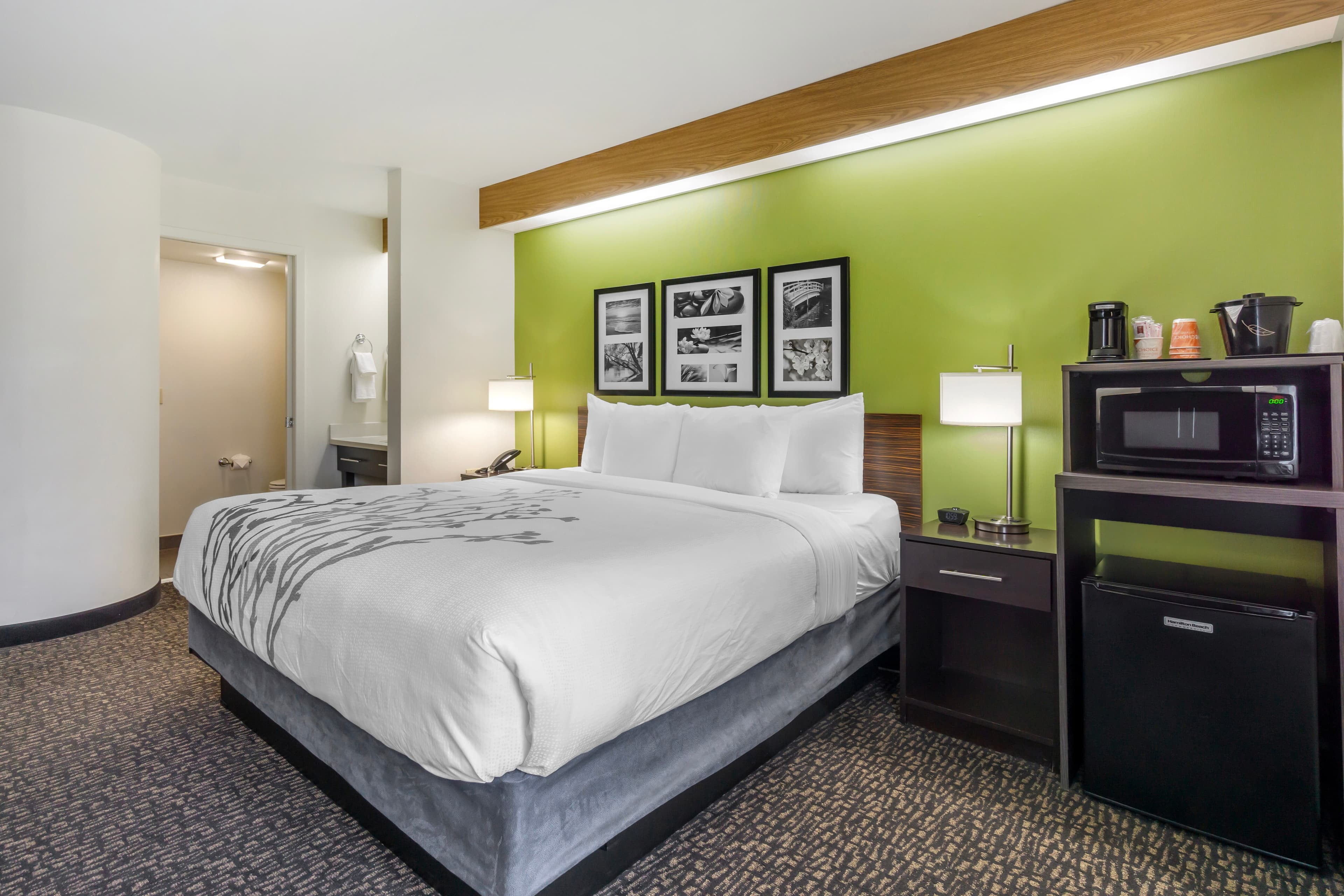 Sleep Inn Sea Tac Airport — 24