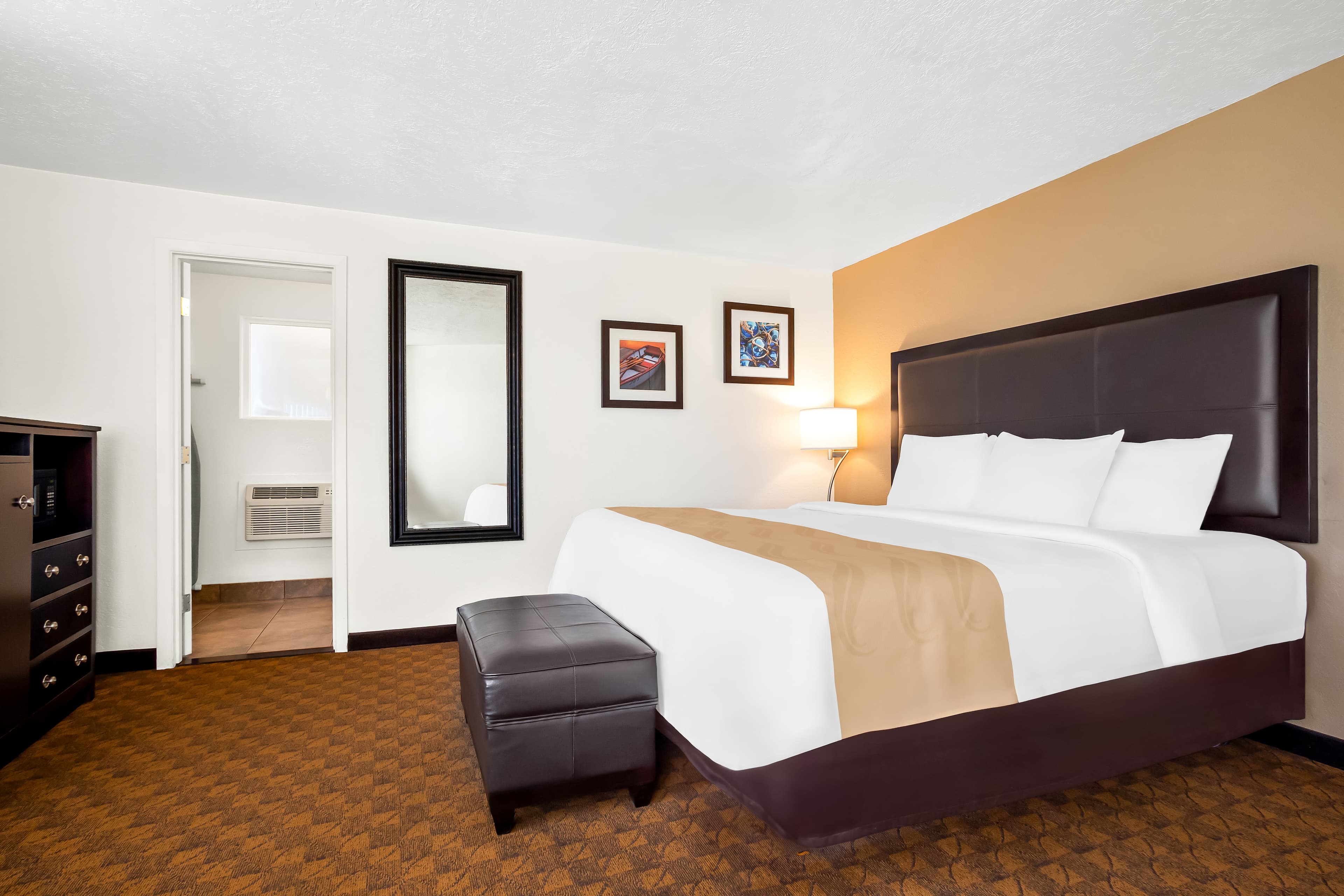 Quality Inn Port Angeles - near Olympic National Park — 2