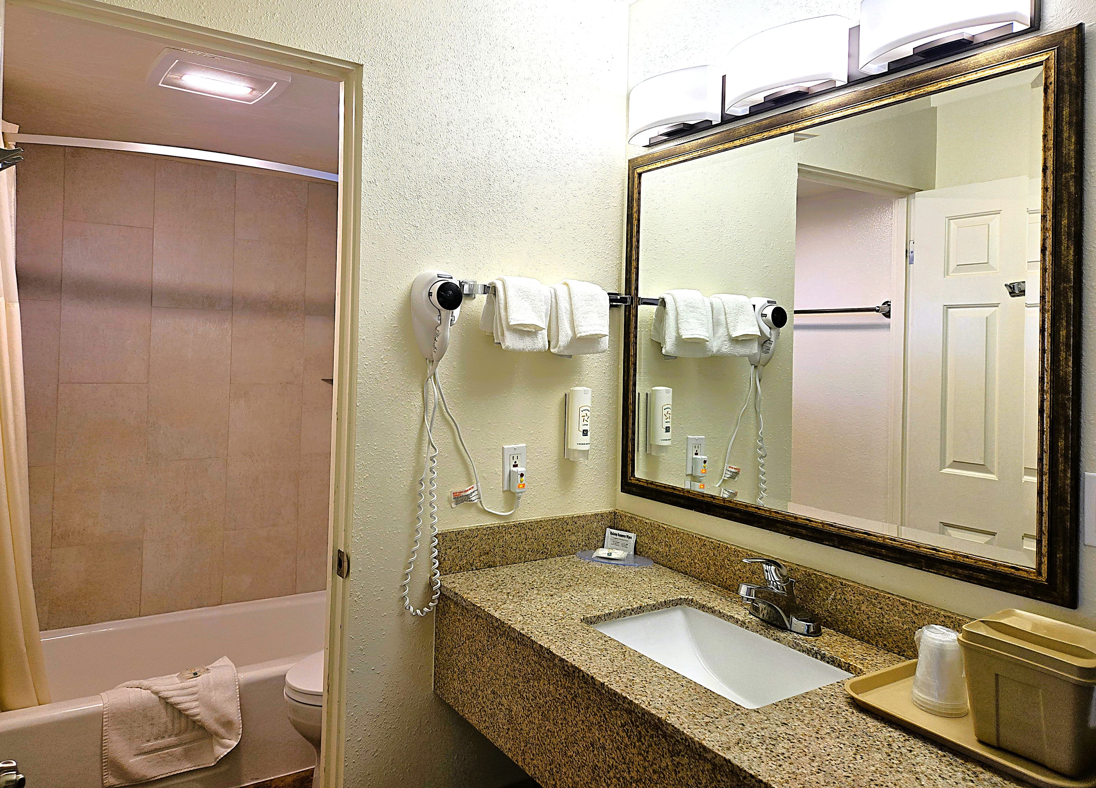 Quality Inn Port Angeles - near Olympic National Park — 19