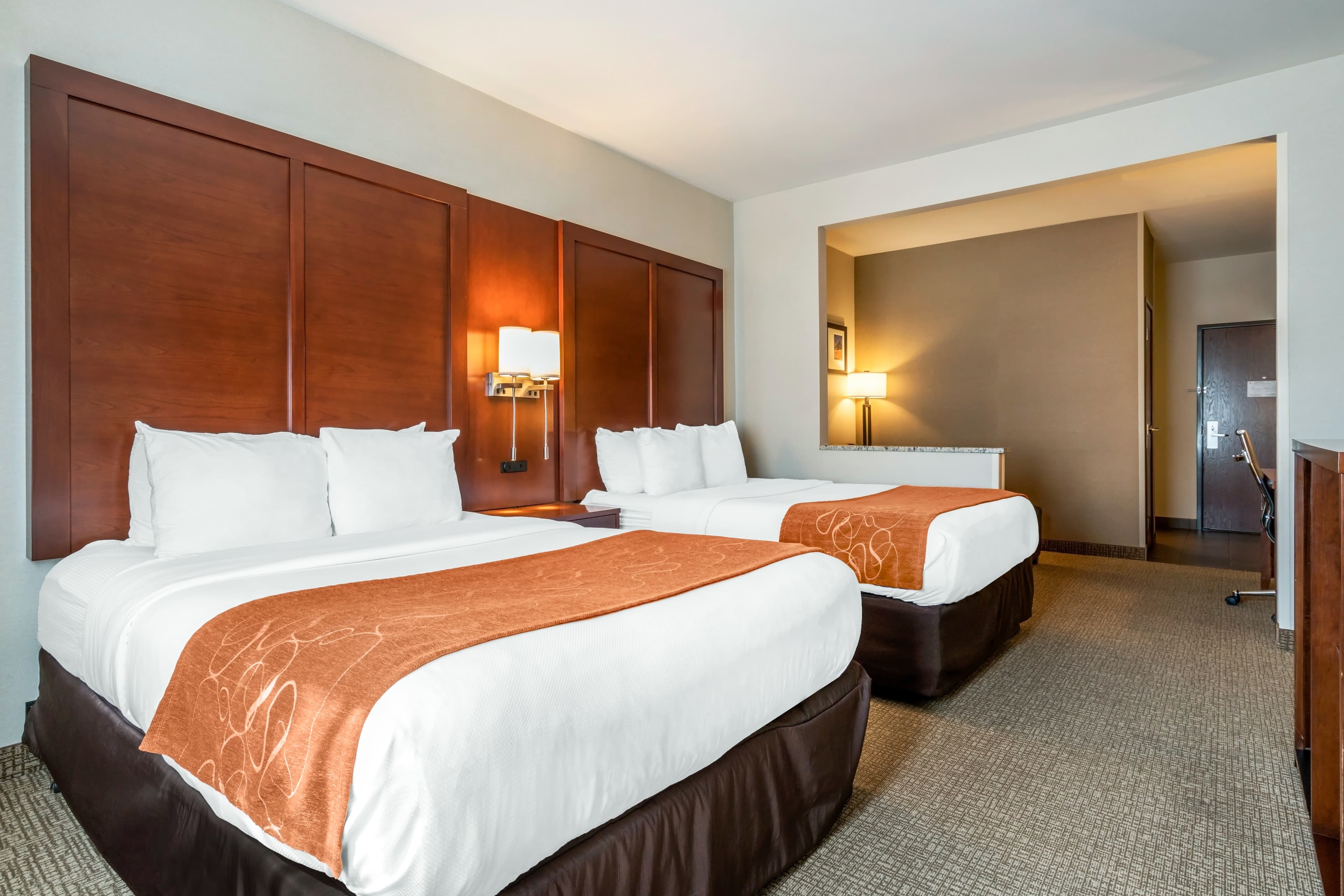 Comfort Suites Yakima — 18