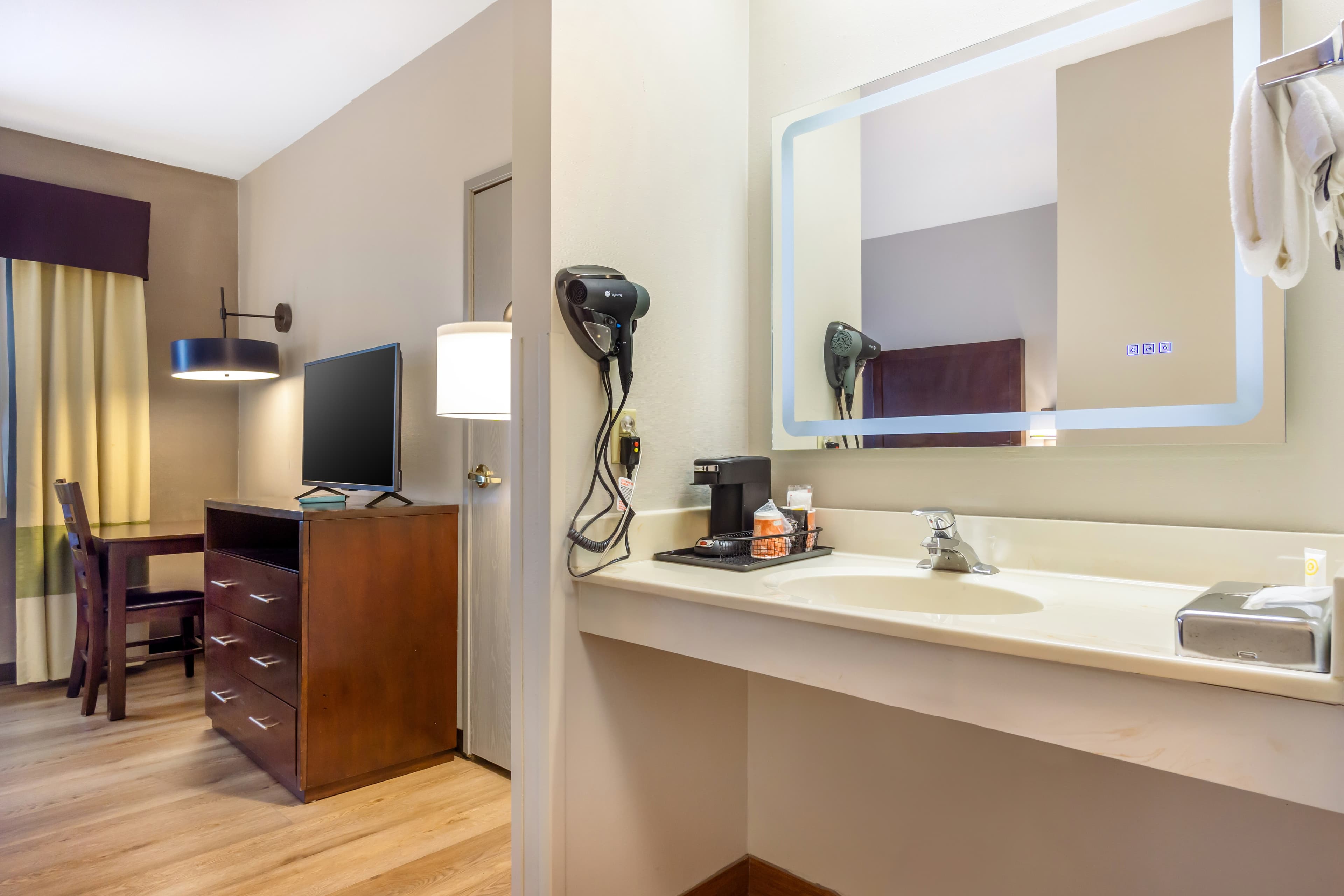 Comfort Inn Federal Way - Seattle - Image 5
