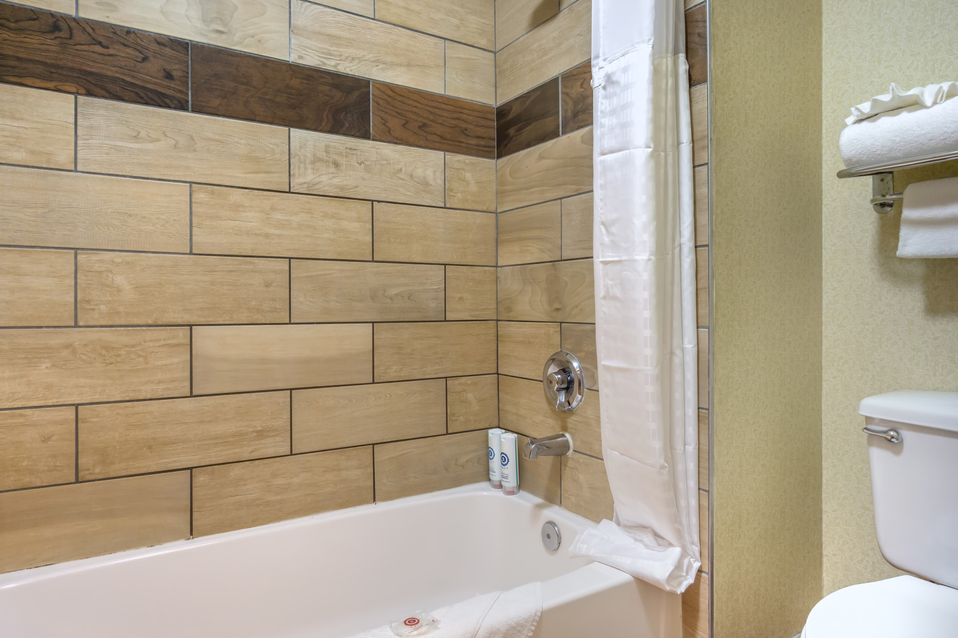 Comfort Inn Federal Way - Seattle — 18