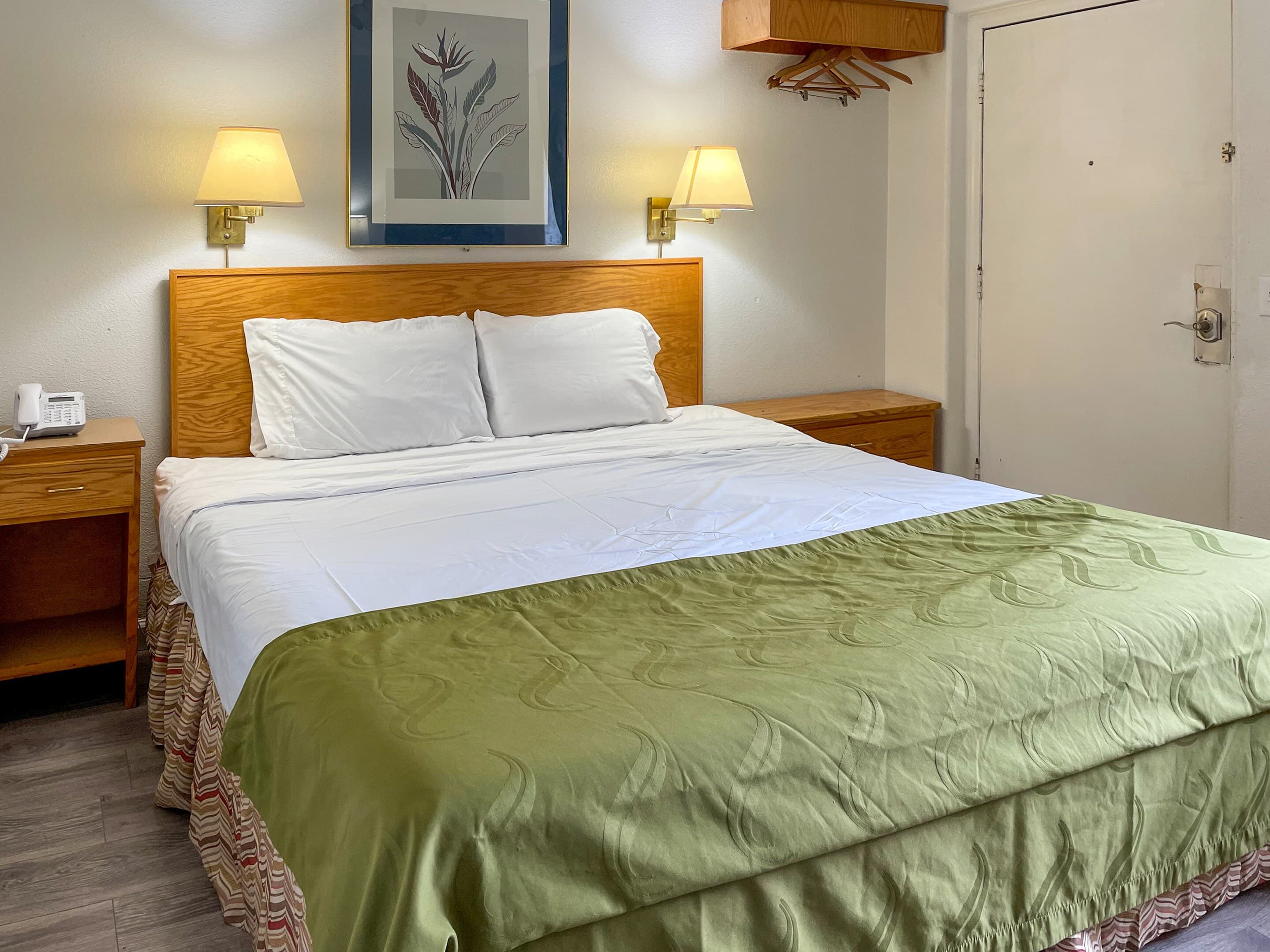 Rodeway Inn & Suites Omak - Okanogan — 6