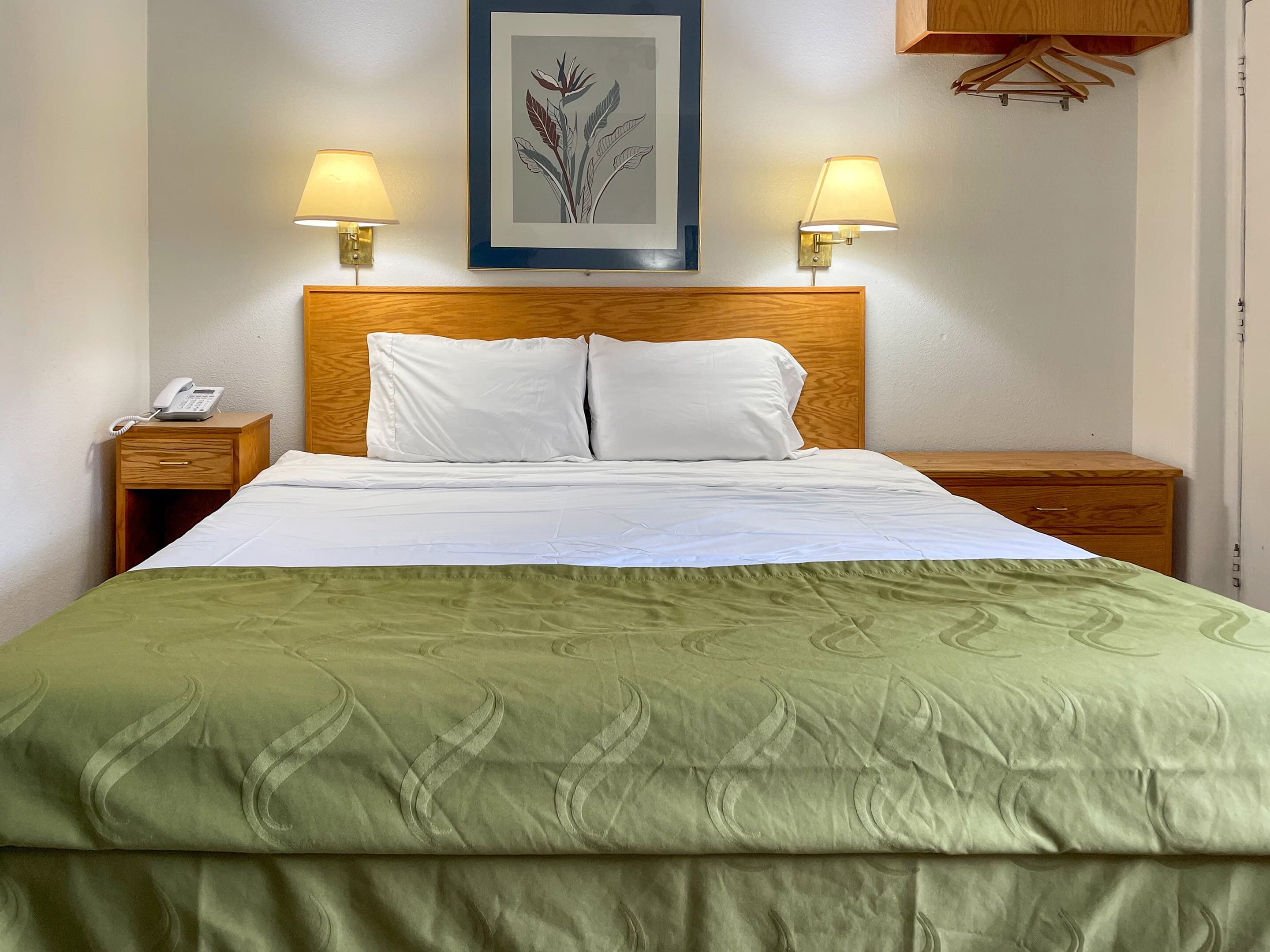 Rodeway Inn & Suites Omak - Okanogan - Image 2