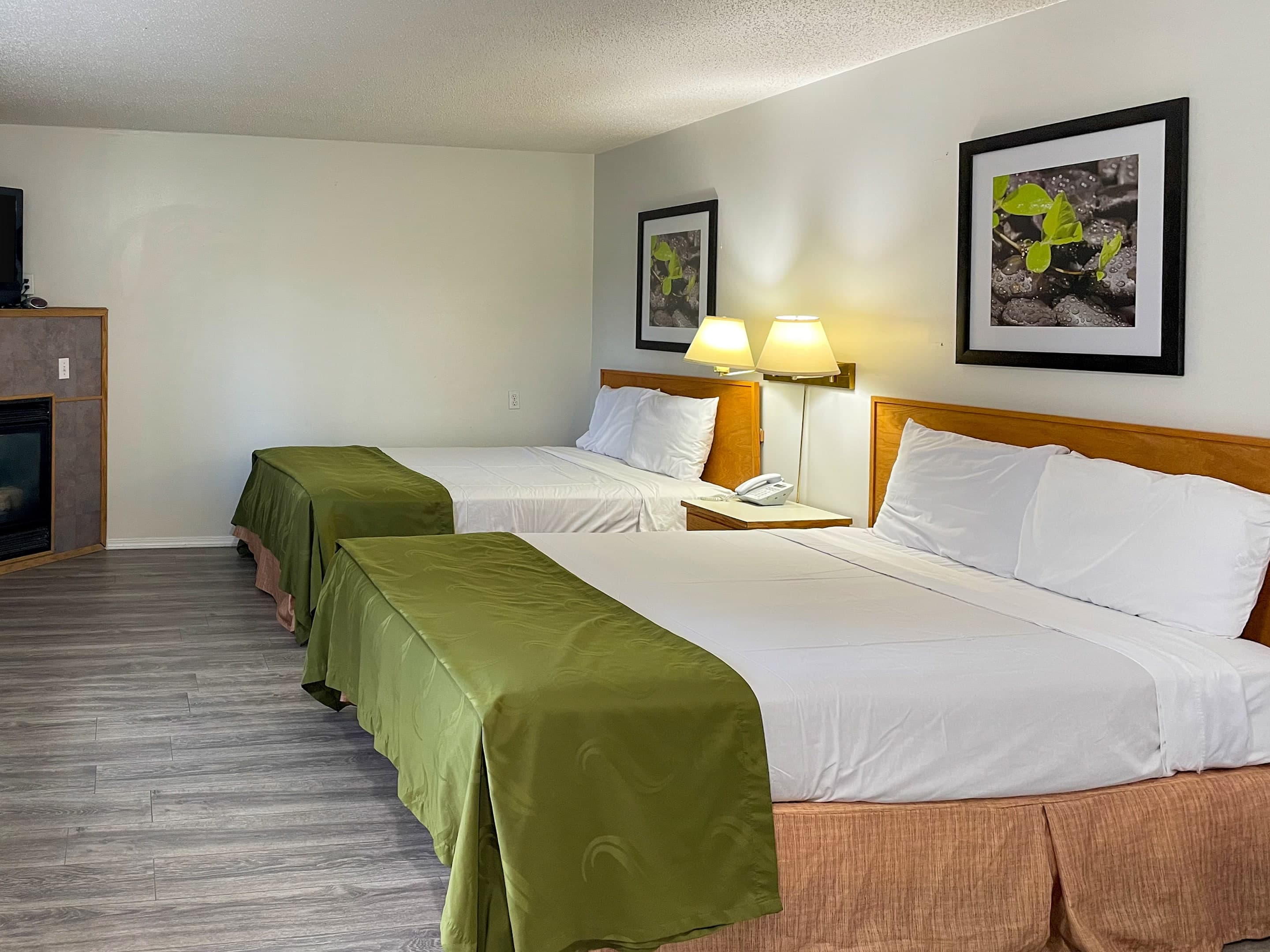 Rodeway Inn & Suites Omak - Okanogan — 33