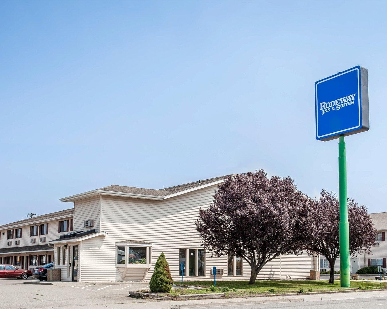 Rodeway Inn & Suites Spokane East - Image 1