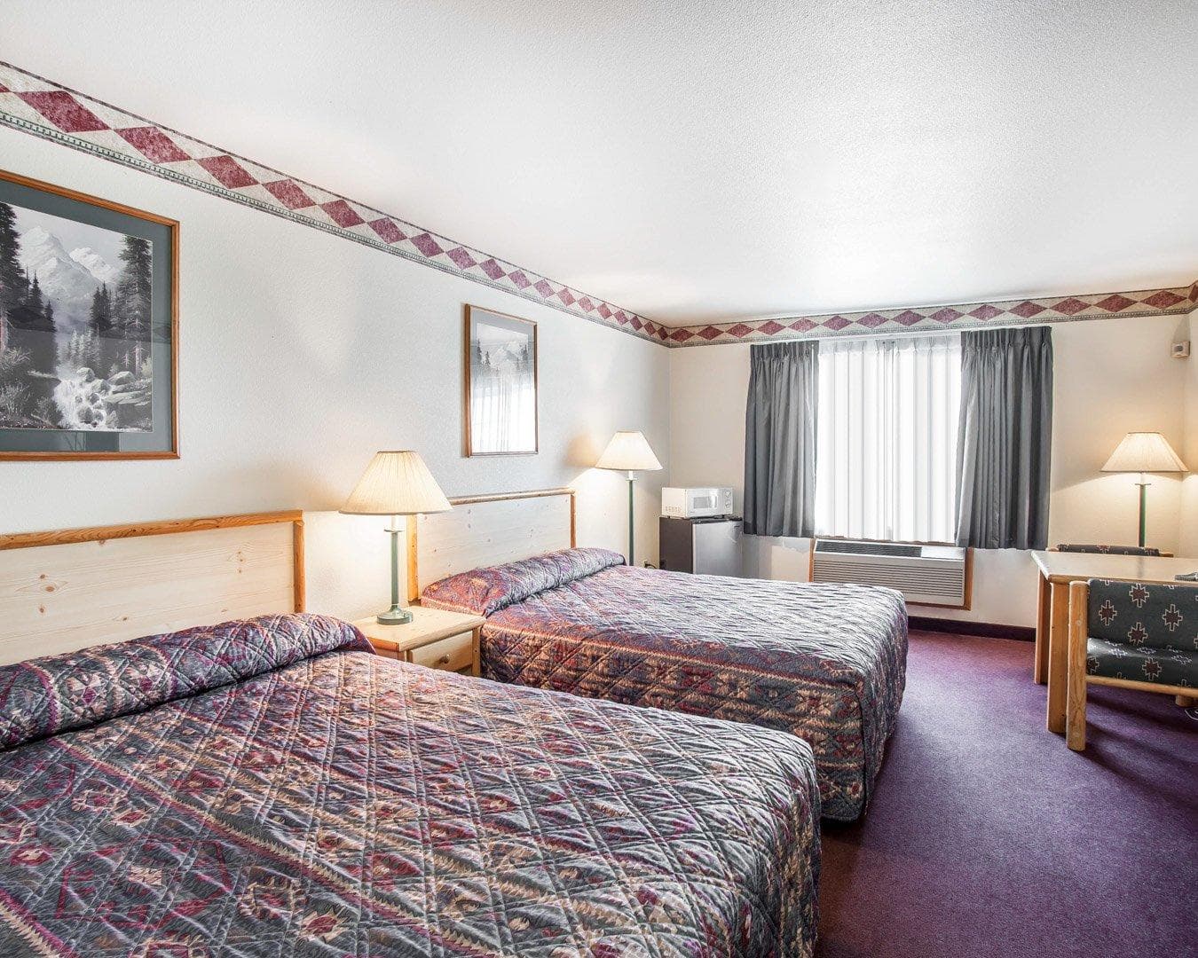 Rodeway Inn & Suites Spokane East — 7