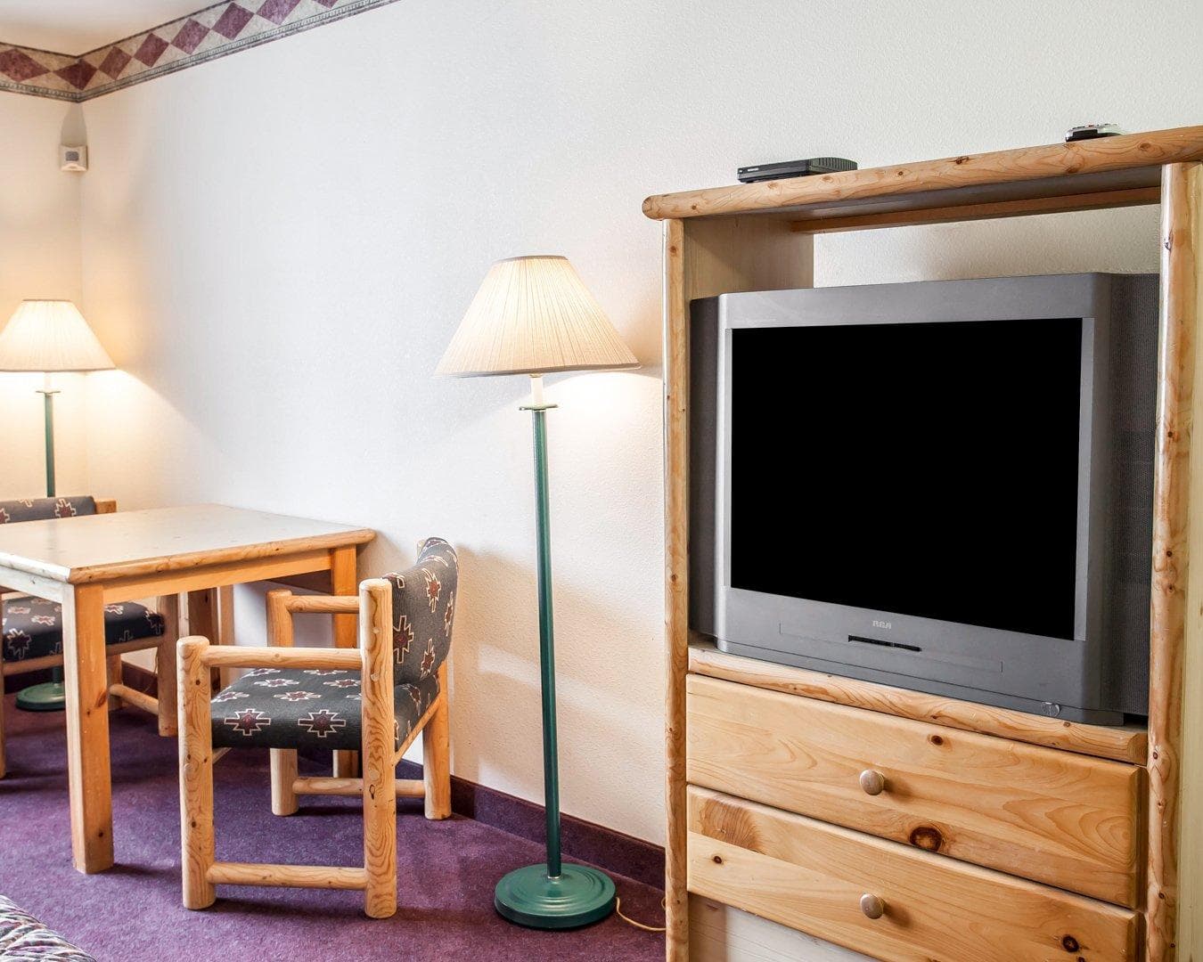 Rodeway Inn & Suites Spokane East - Image 3