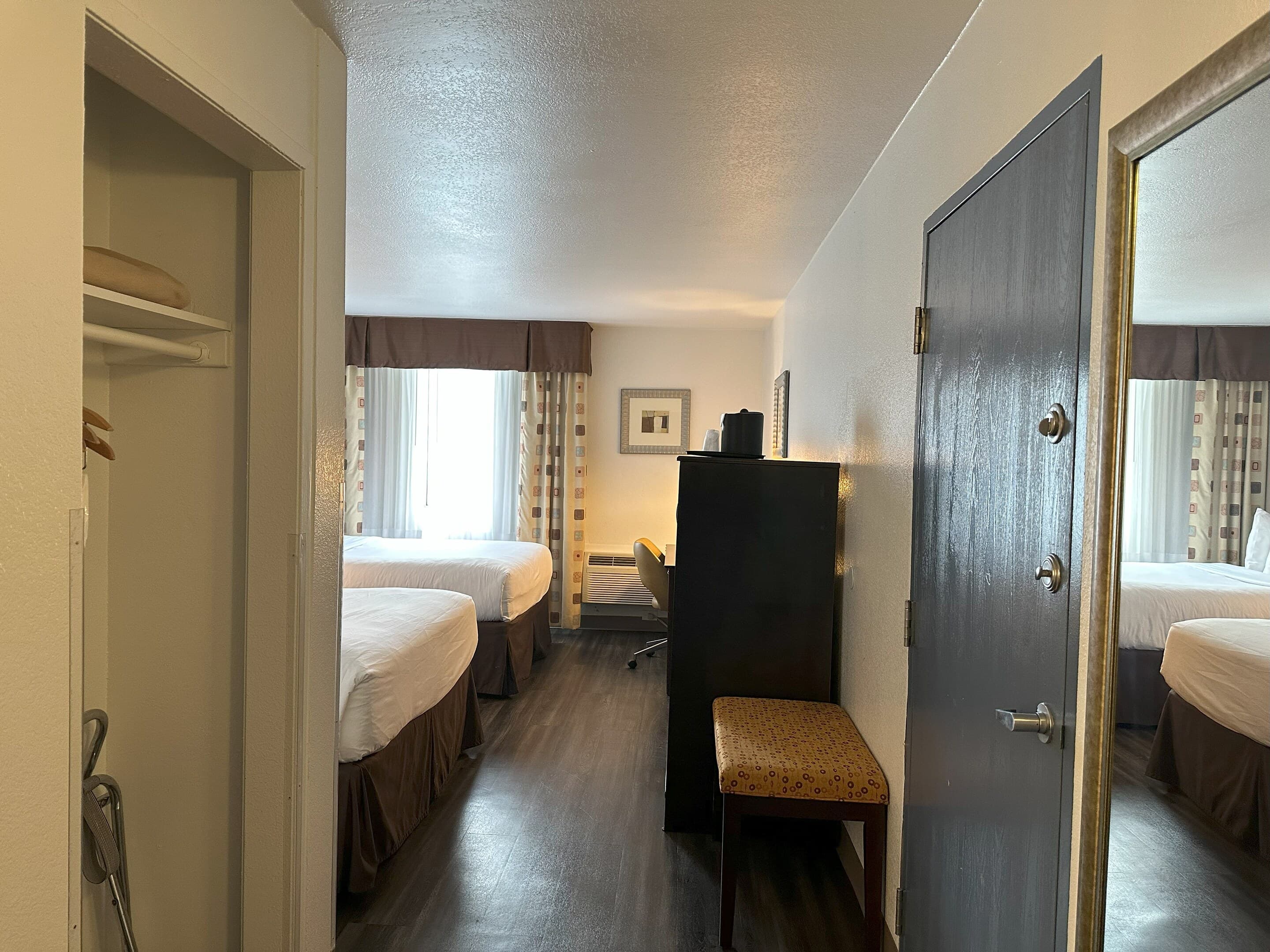 Quality Inn & Suites Everett — 8