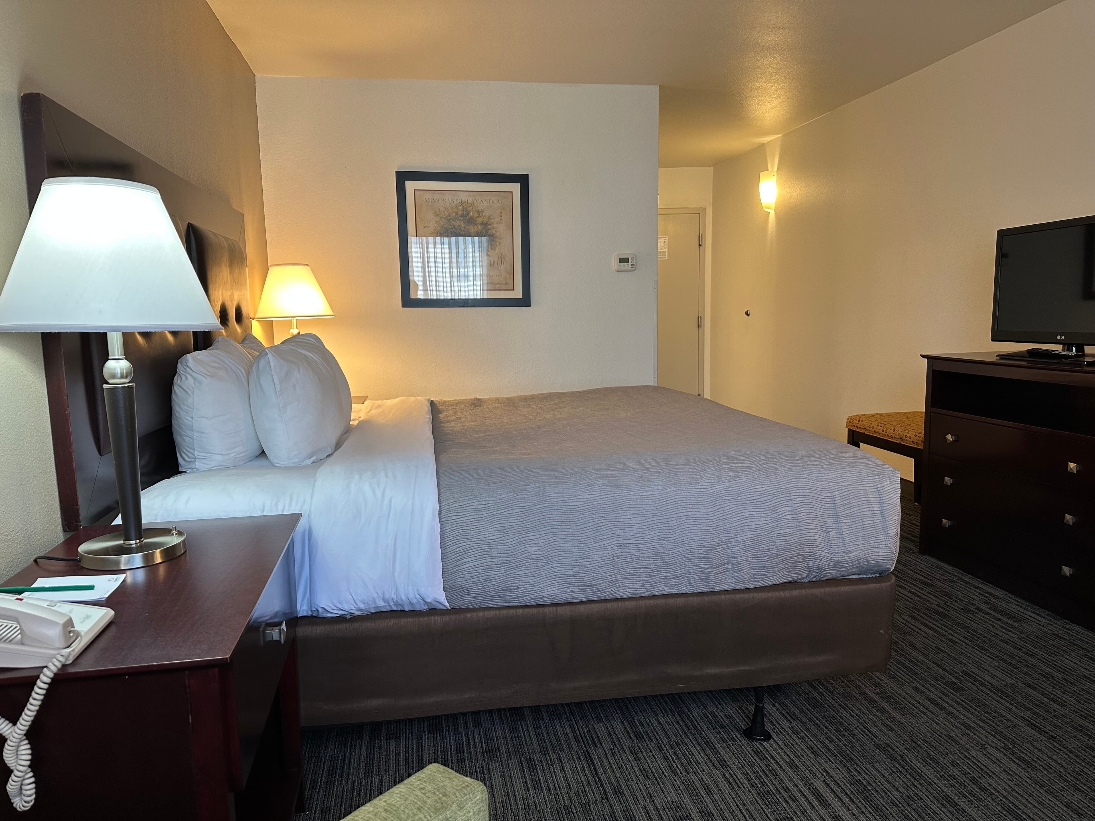 Quality Inn & Suites Everett — 17