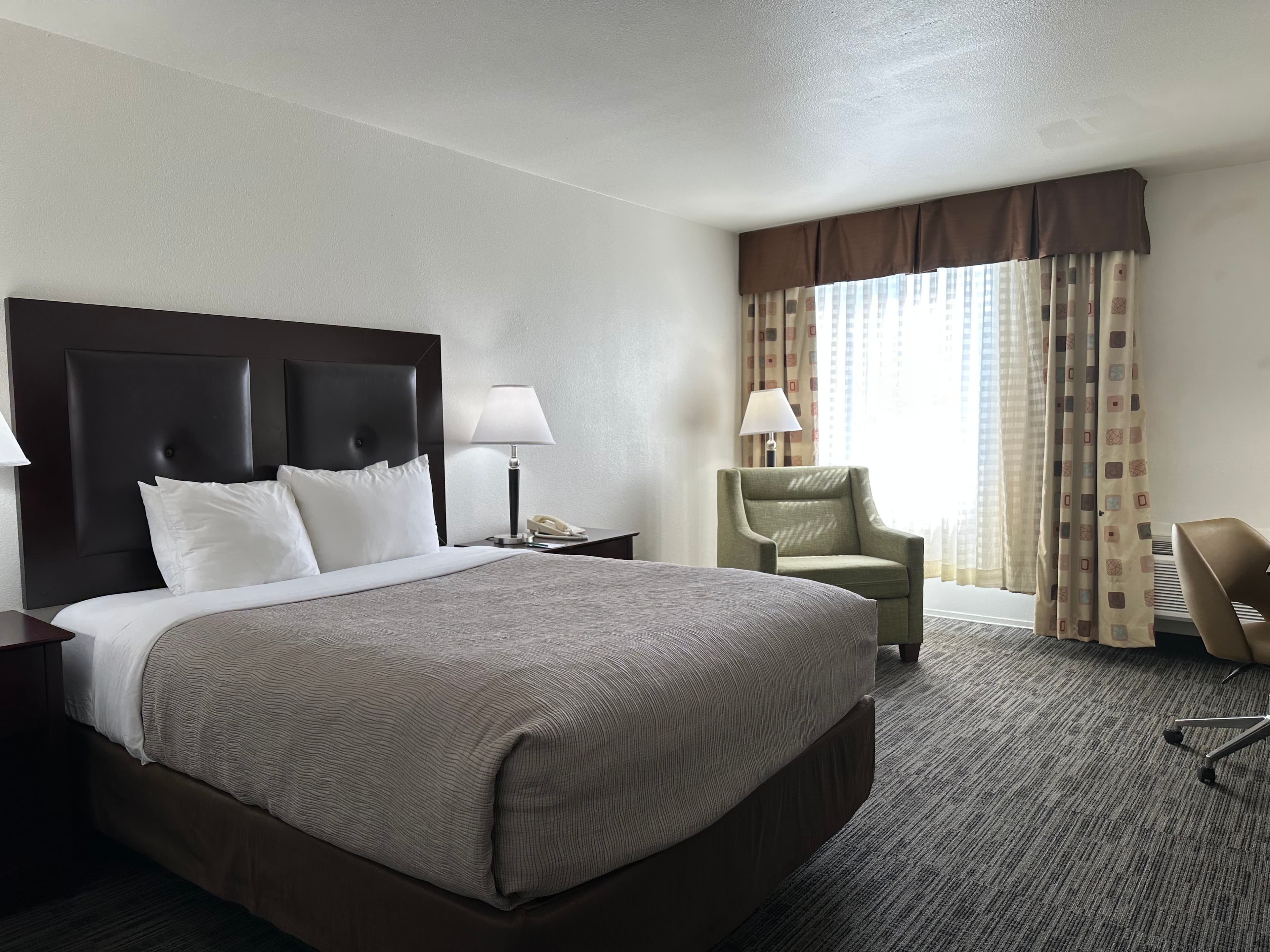 Quality Inn & Suites Everett — 27