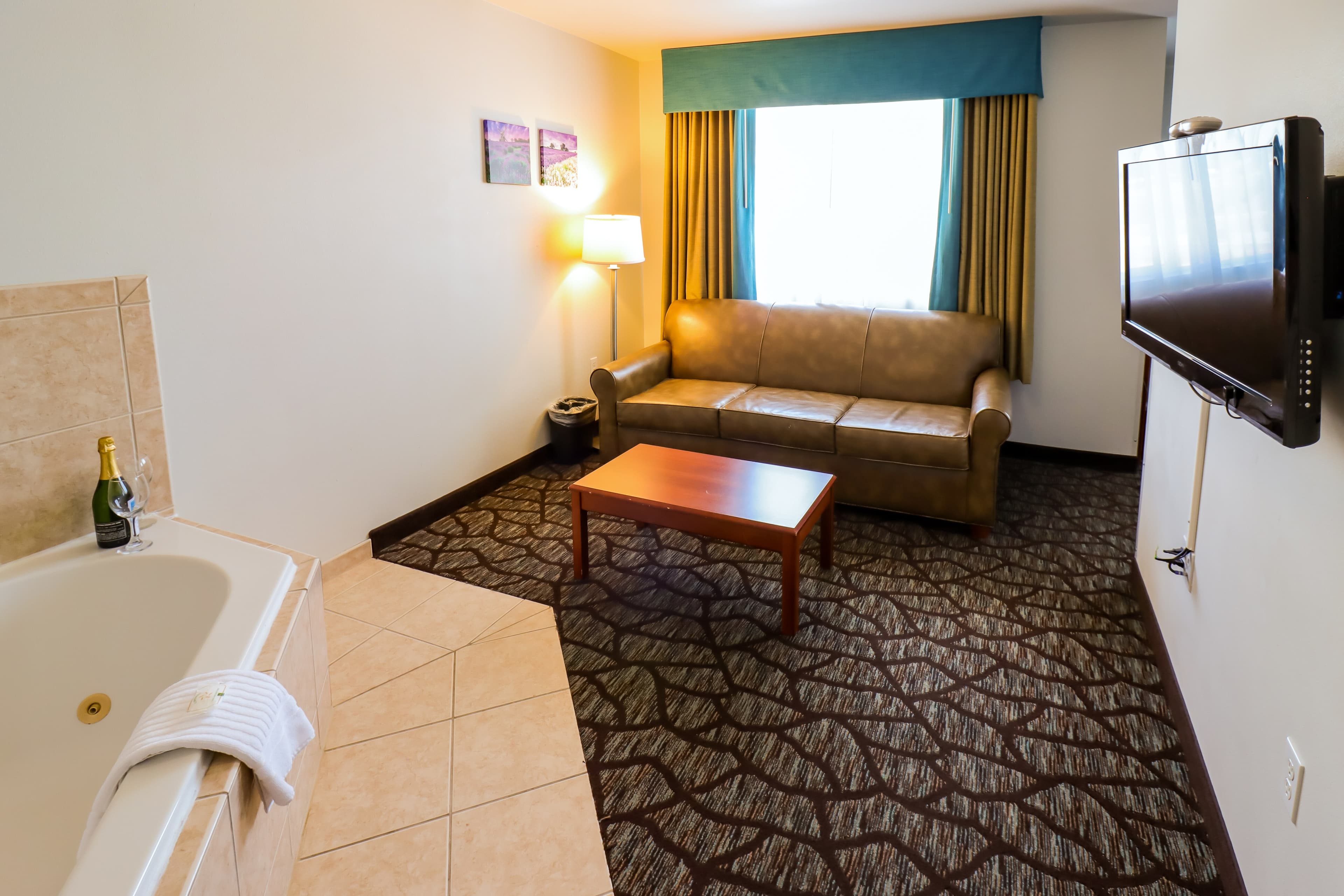 Quality Inn & Suites Sequim at Olympic National Park — 39