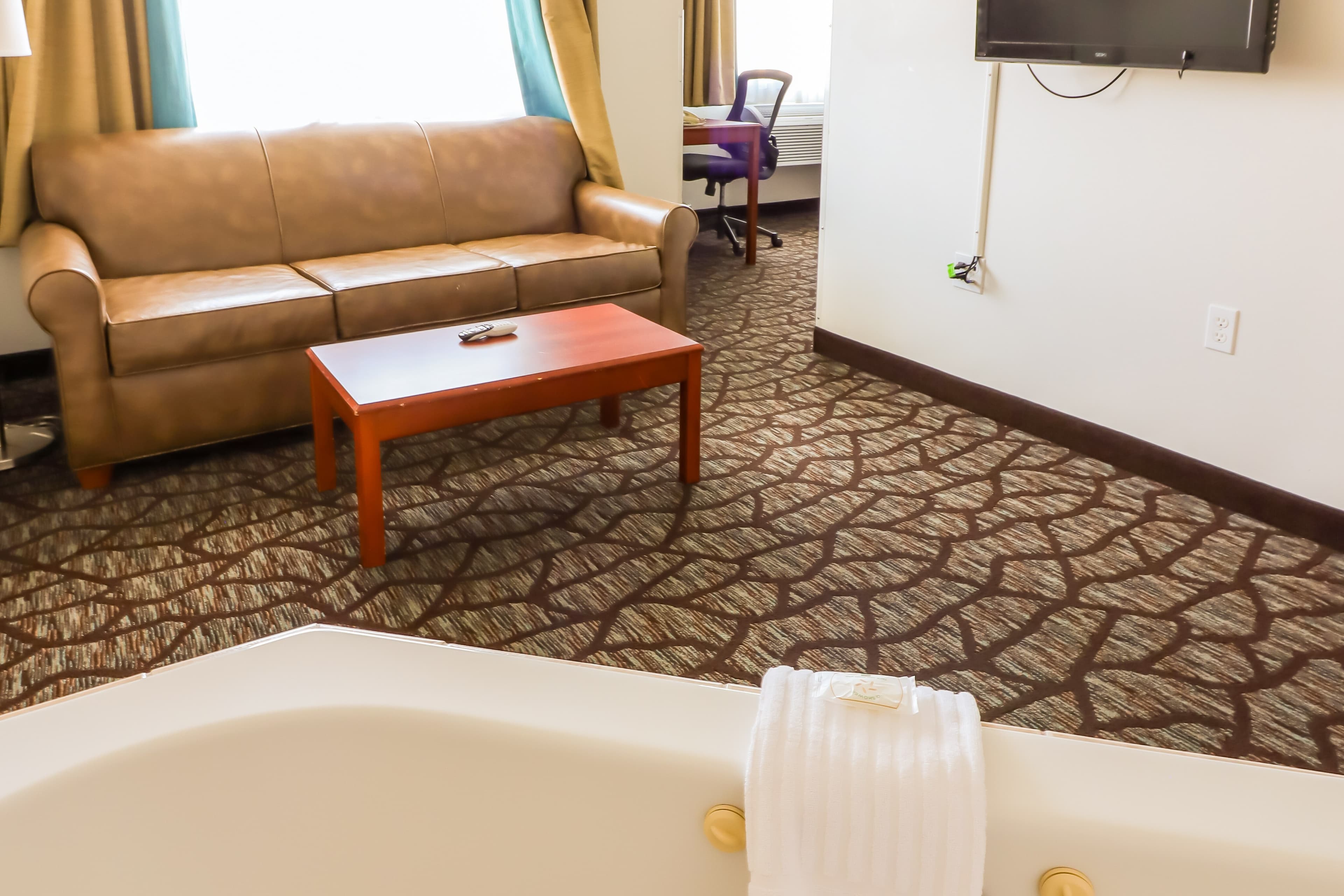 Quality Inn & Suites Sequim at Olympic National Park — 41