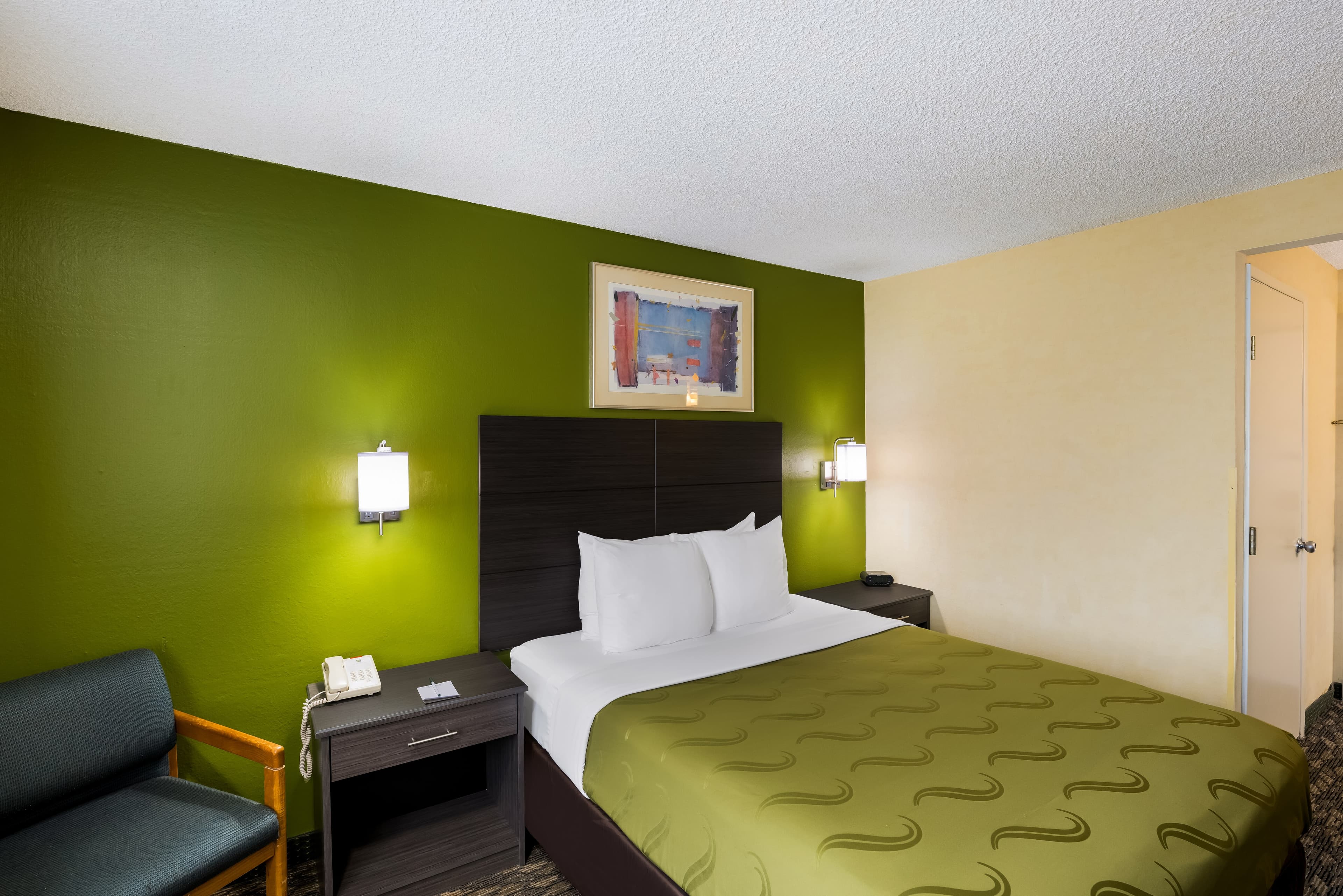 Quality Inn SeaTac Airport-Seattle - Image 4