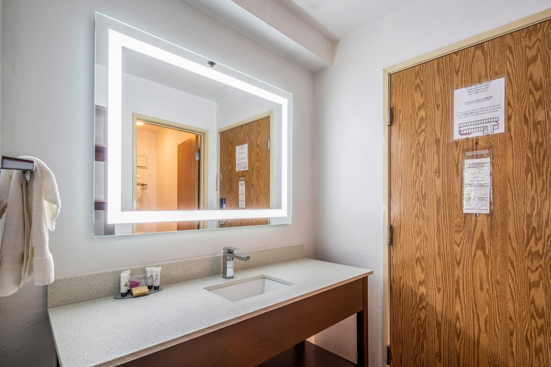 Quality Inn & Suites Kennewick Tri-Cities — 7