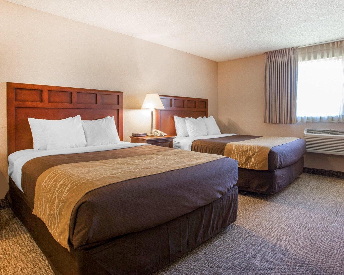 Quality Inn Kirkland - Image 1