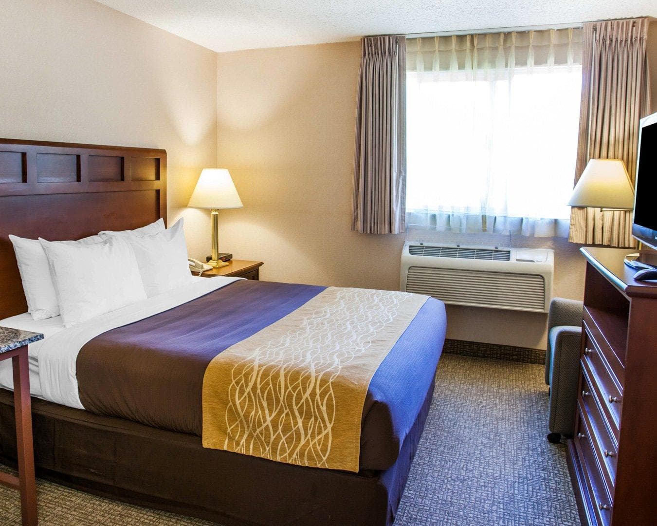 Quality Inn Kirkland — 11