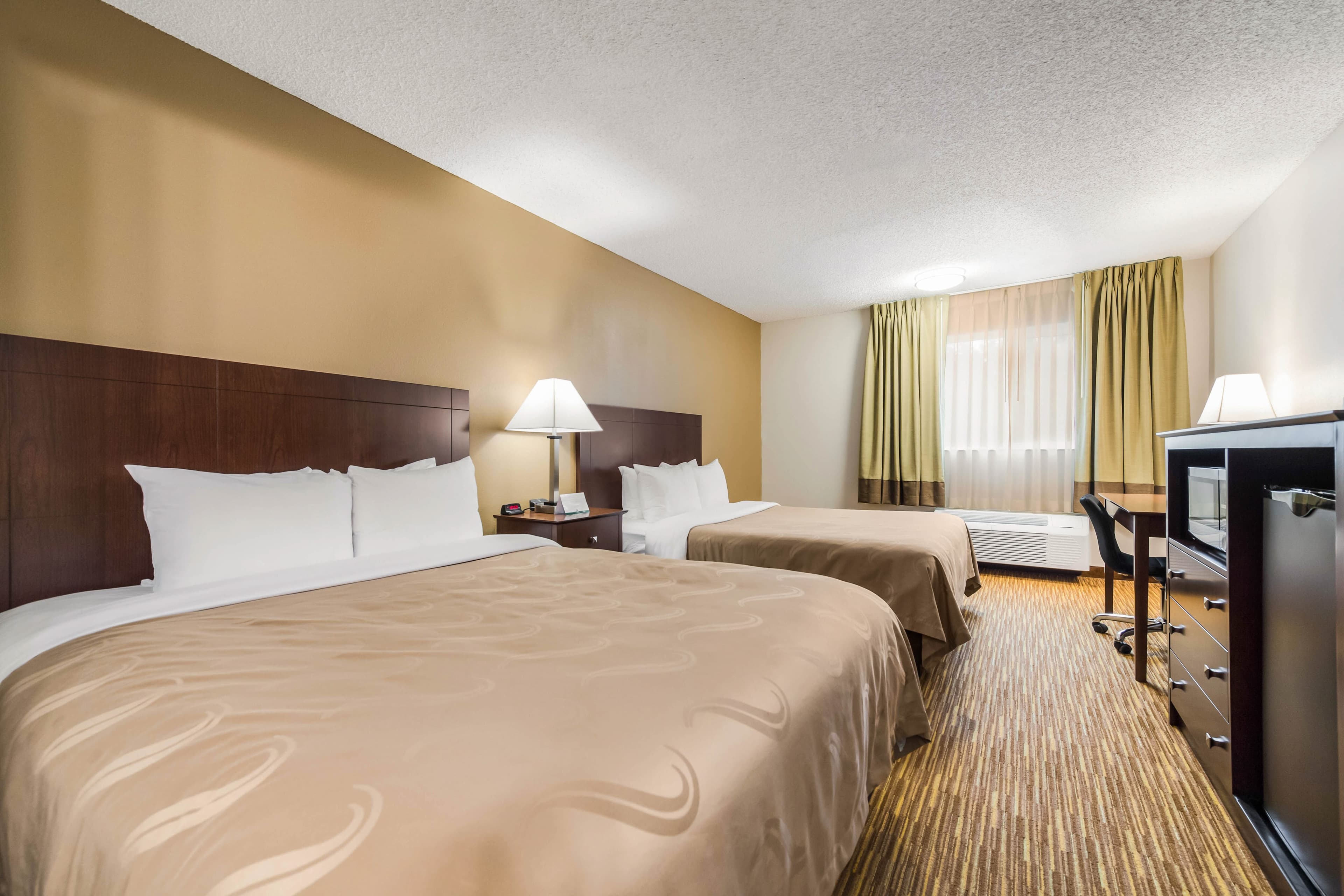 Quality Inn & Suites Lacey Olympia — 6