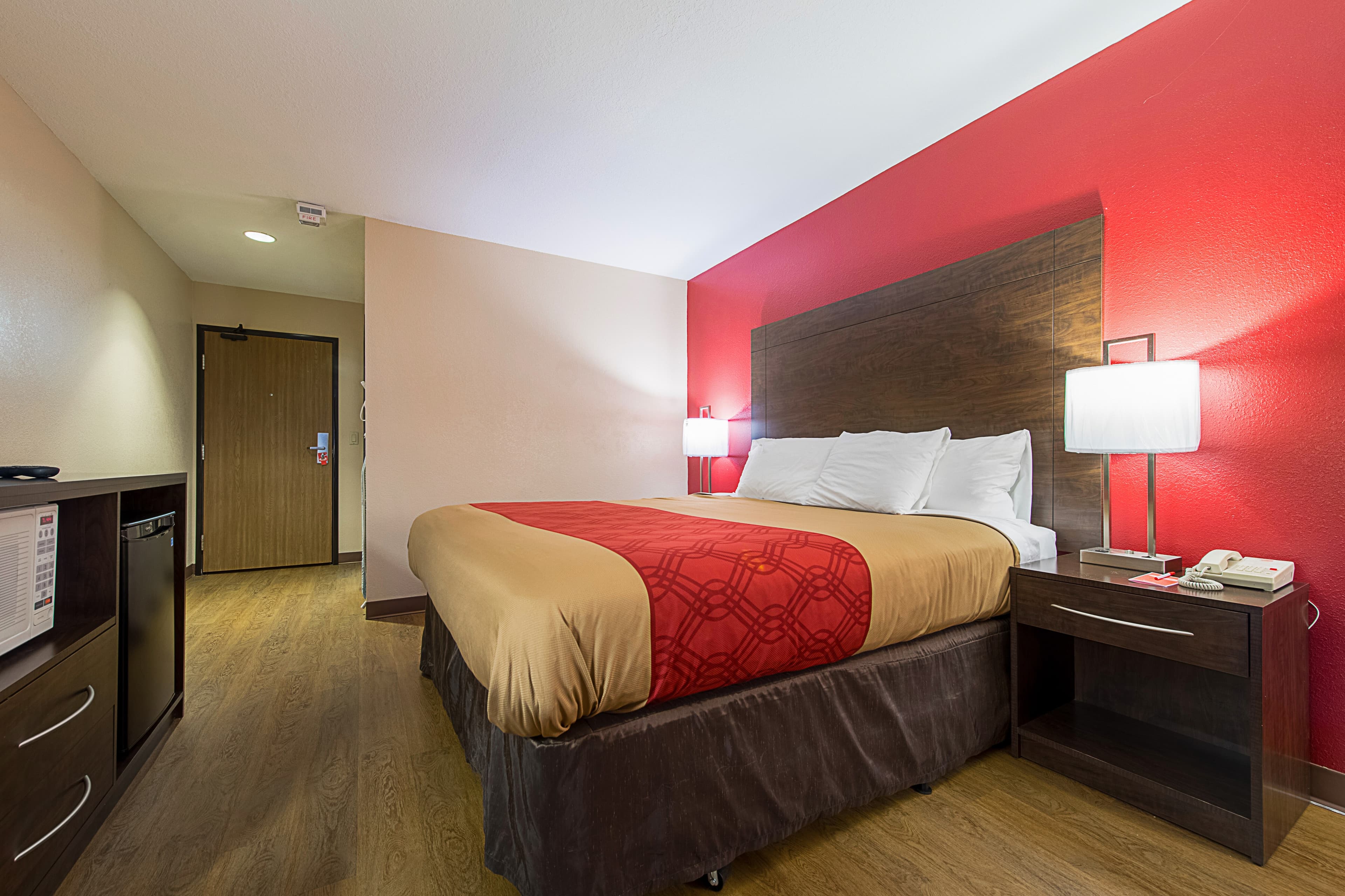 Econo Lodge Buckley Bonney Lake - Image 3
