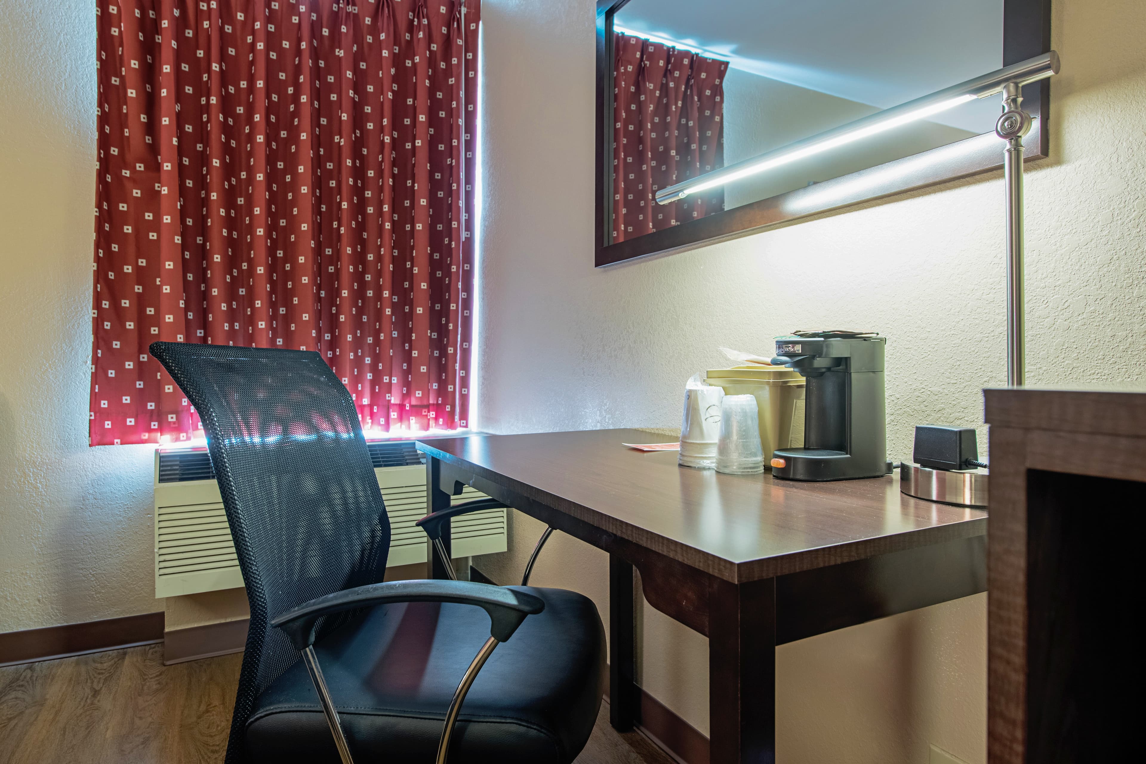 Econo Lodge Buckley Bonney Lake — 21